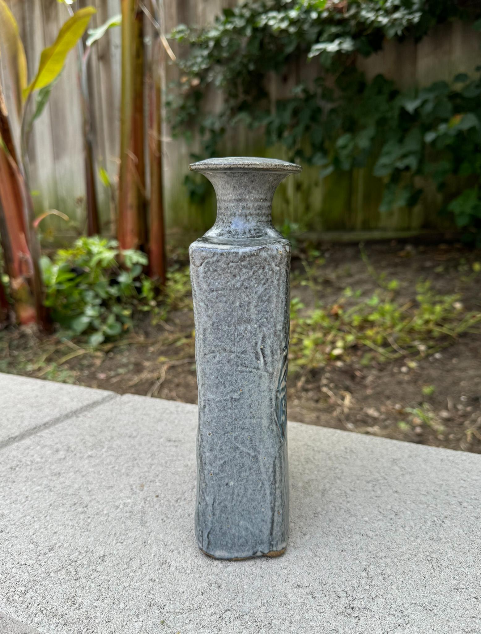 Vaso in ceramica Ted Saito, California, c.1970 in vendita 1