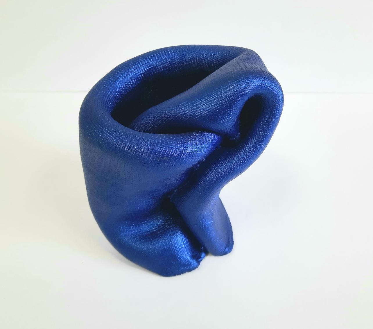 Sinuosity mini in Dark Blue  (pop slick metallic smooth small sculpture abstract