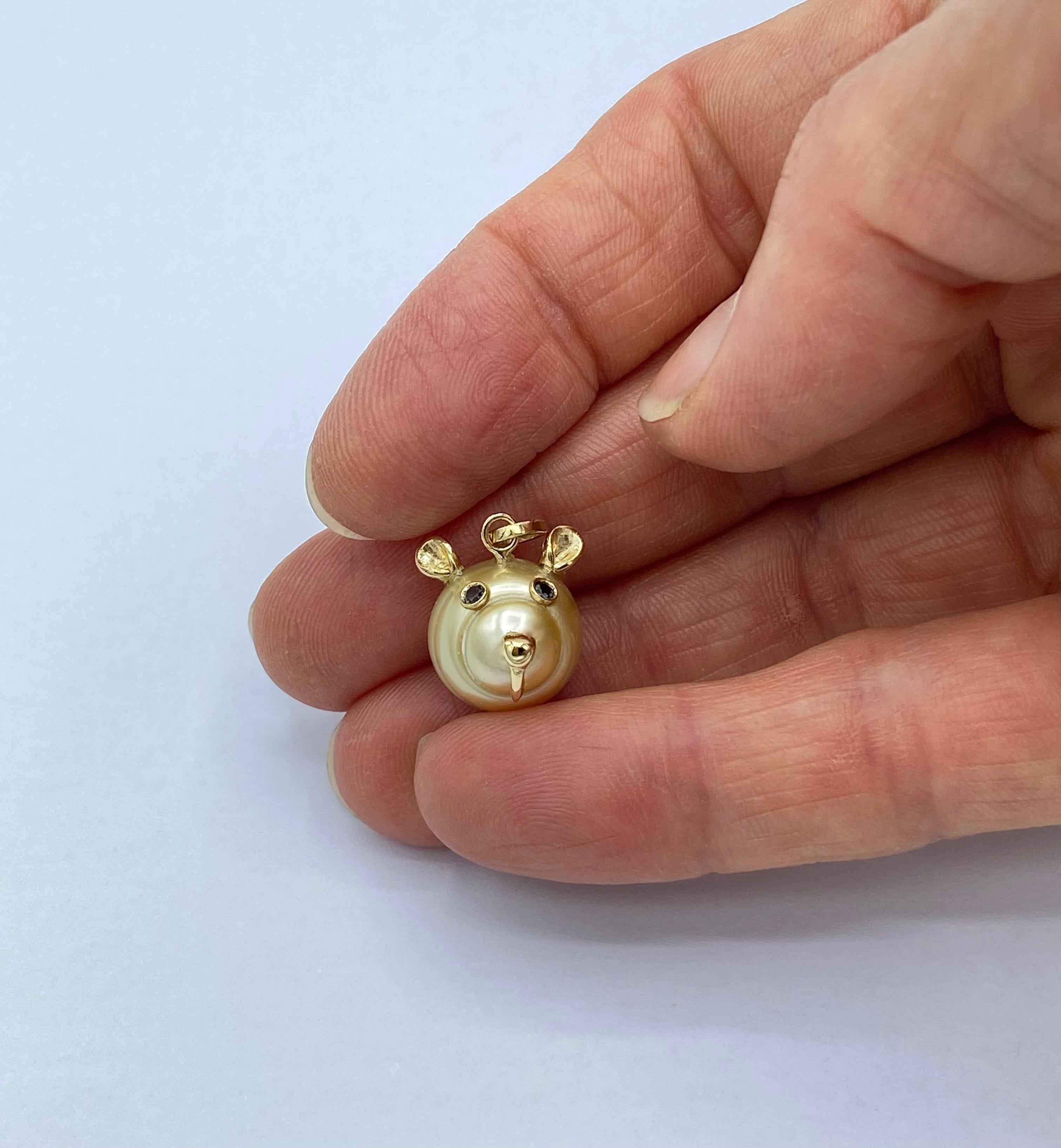 Teddybär Schwarzer Diamant 18 Karat Gold Australische Perlenkette mit Anhänger im Angebot 2