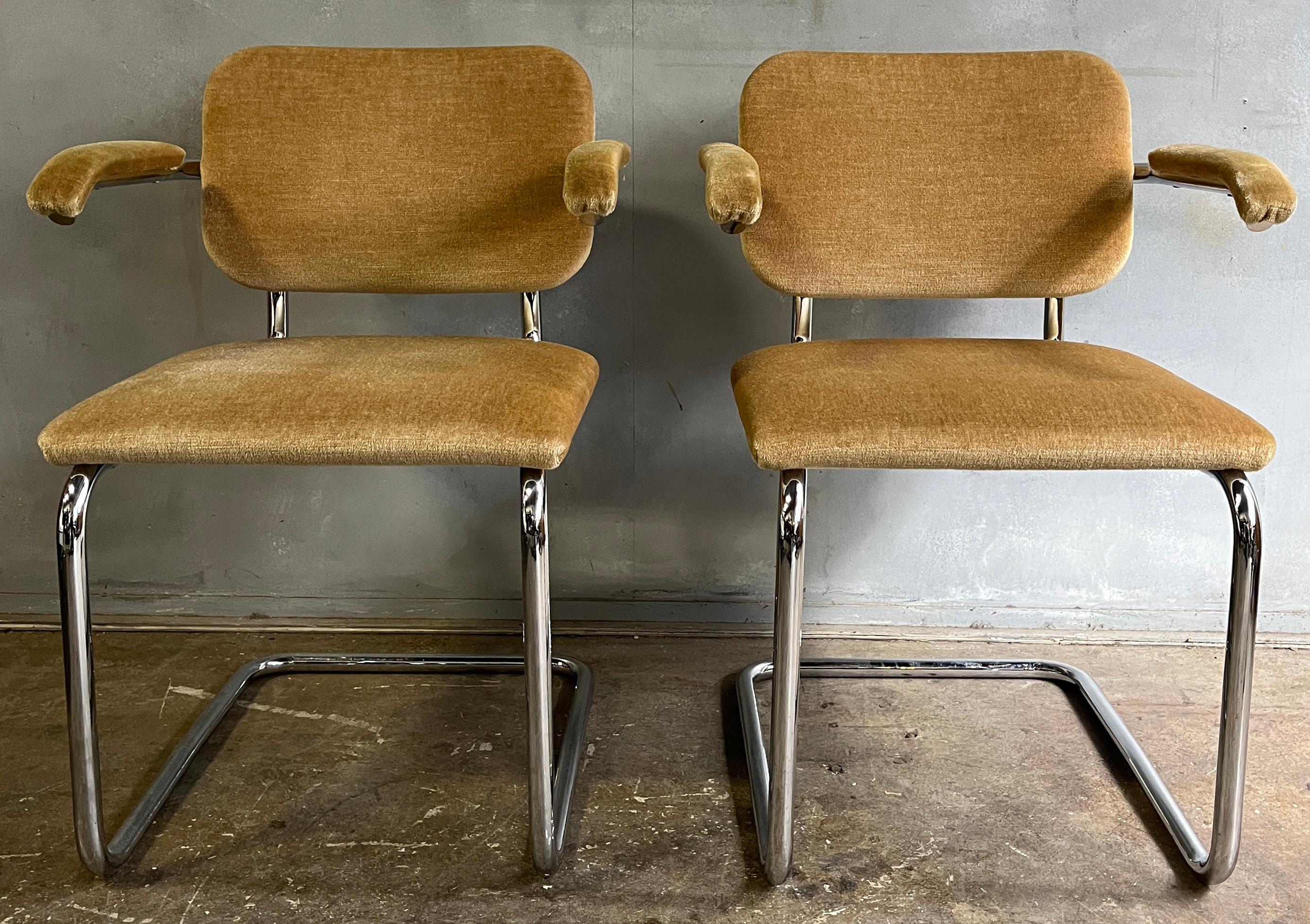 Teddy Bear Cesca Chairs by Marcel Breuer for Knoll In Good Condition In BROOKLYN, NY