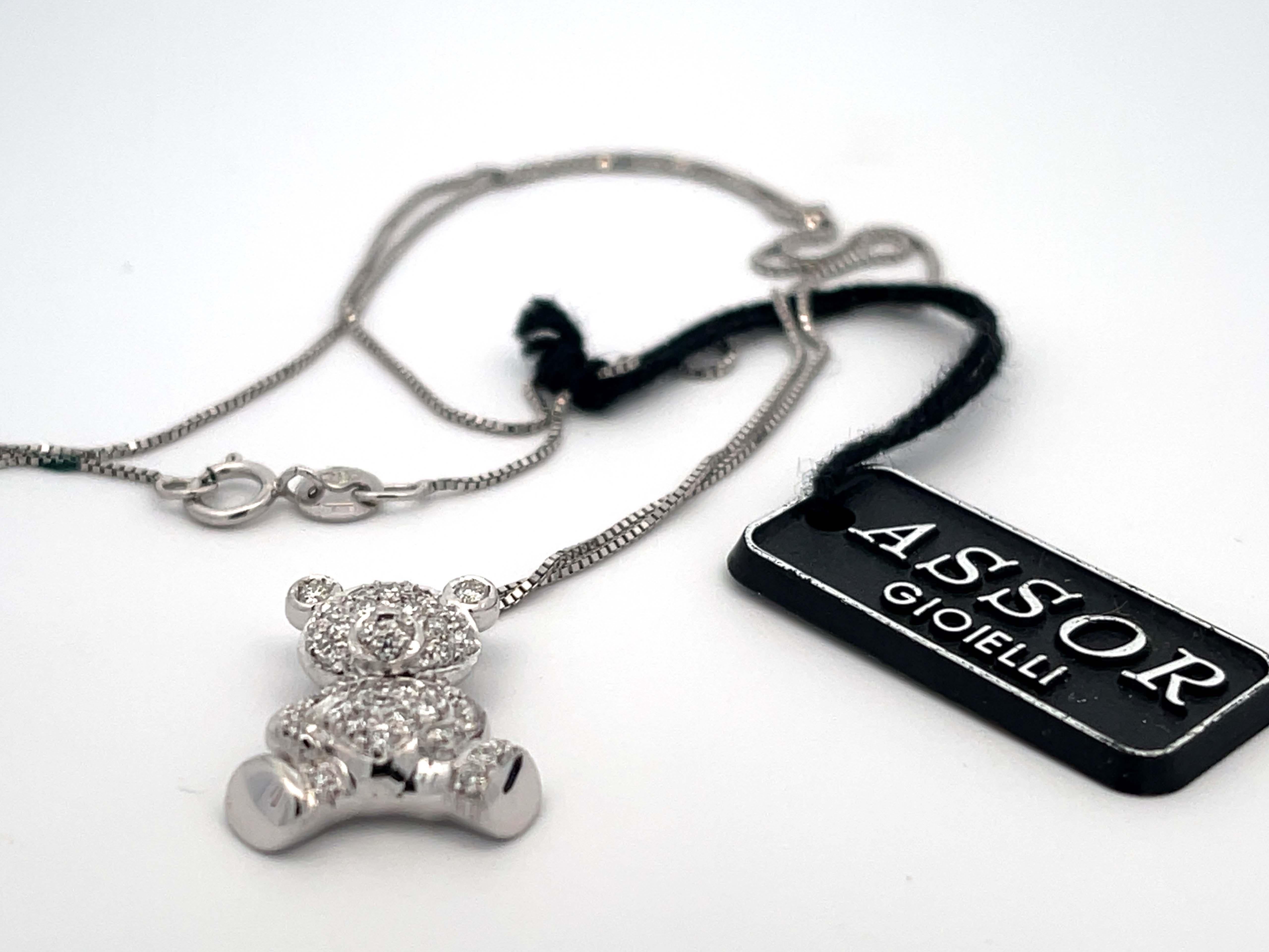 Teddy Bear Diamond Necklace in 18k White Gold For Sale 1
