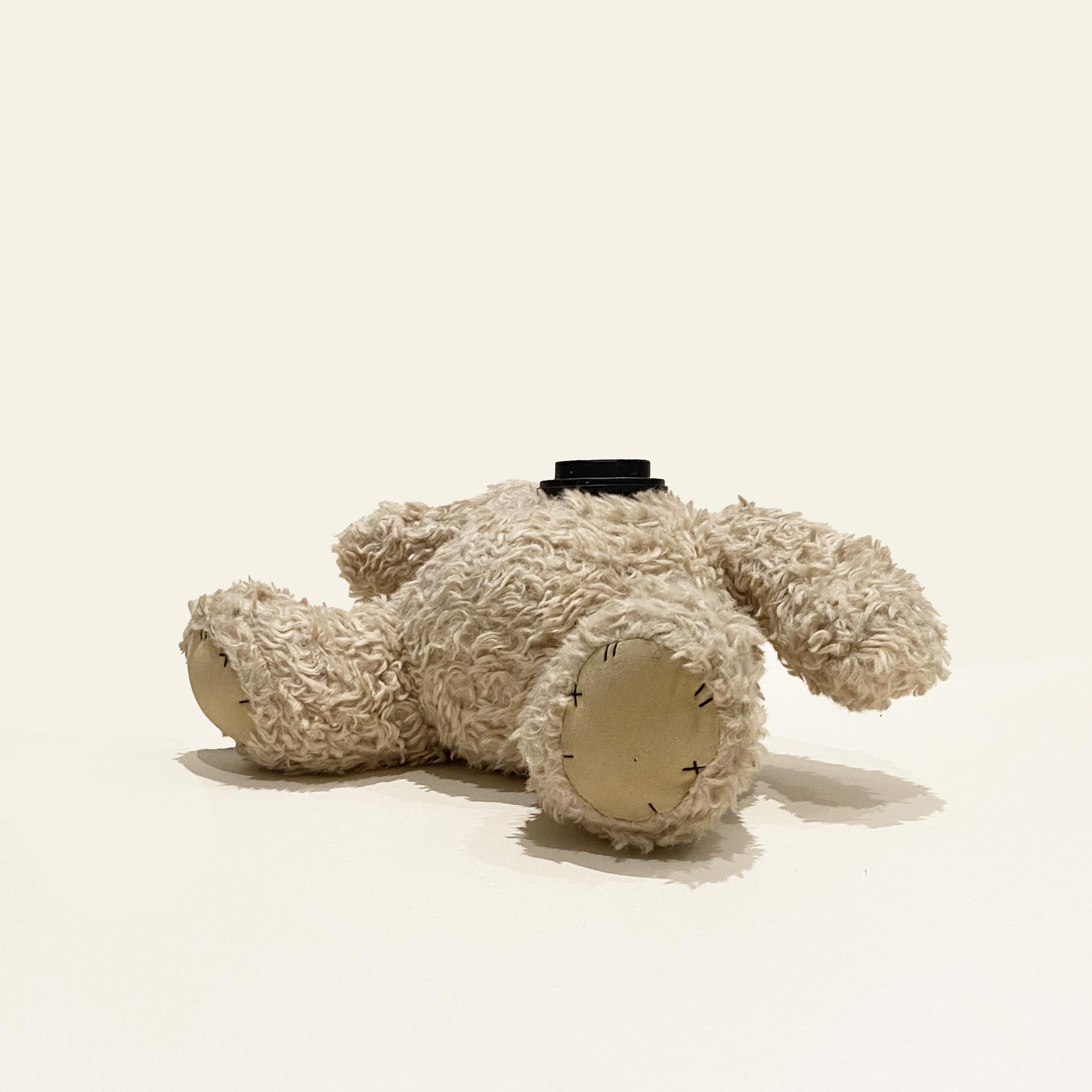 Lampe Teddy Bear de Matthew Kinealy pour Suck UK, Royaume-Uni, 2008