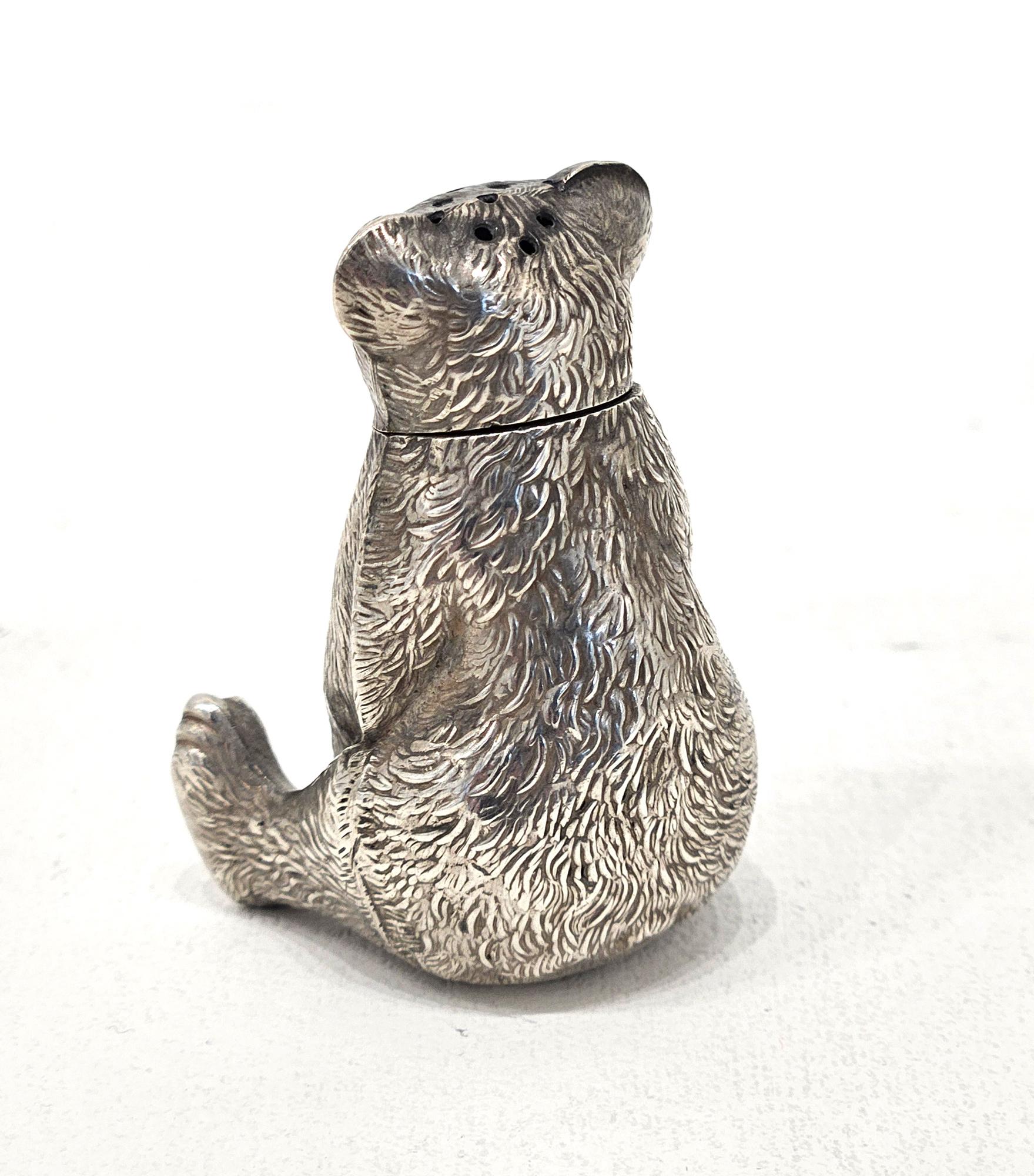 Early 20th Century Teddy Bear Silver Pepperette by Henry Williamson, Birmingham, 1909 For Sale