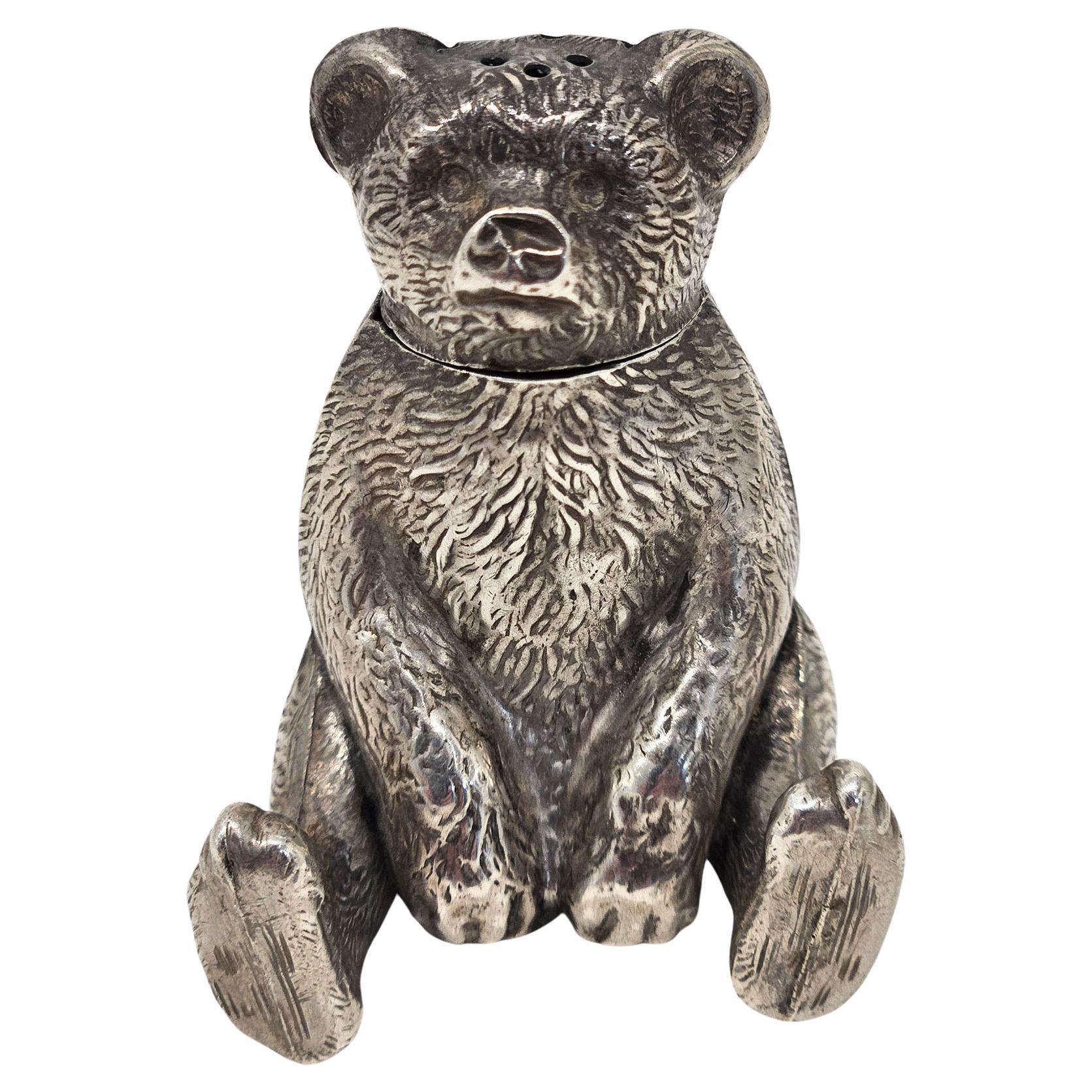 Teddy Bear Silver Pepperette by Henry Williamson, Birmingham, 1909 For Sale