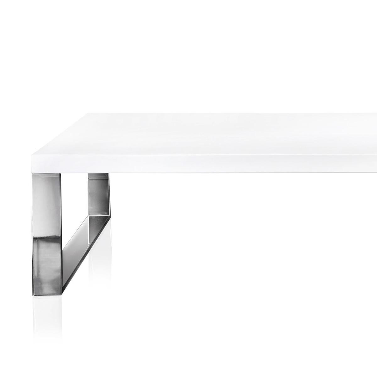 Coffee table teddy white with chrome feet
and with white lacquered wooden top, square
coffee table.
Also available in square coffee table teddy black
with chrome feet and with black lacquered 
wooden top.
