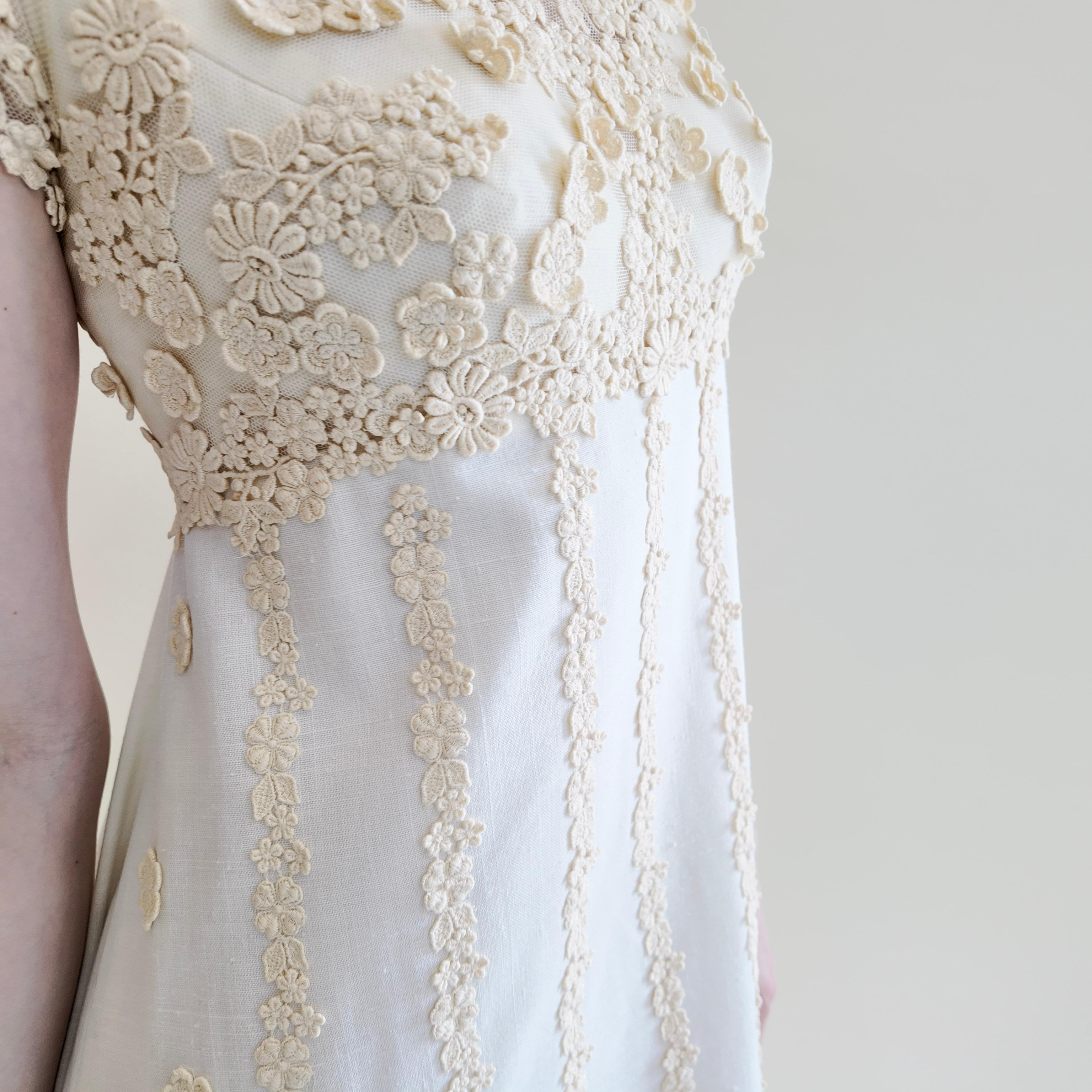 Teeny by Priscilla of Boston 1970's Cotton and Lace Wedding Gown For Sale 3