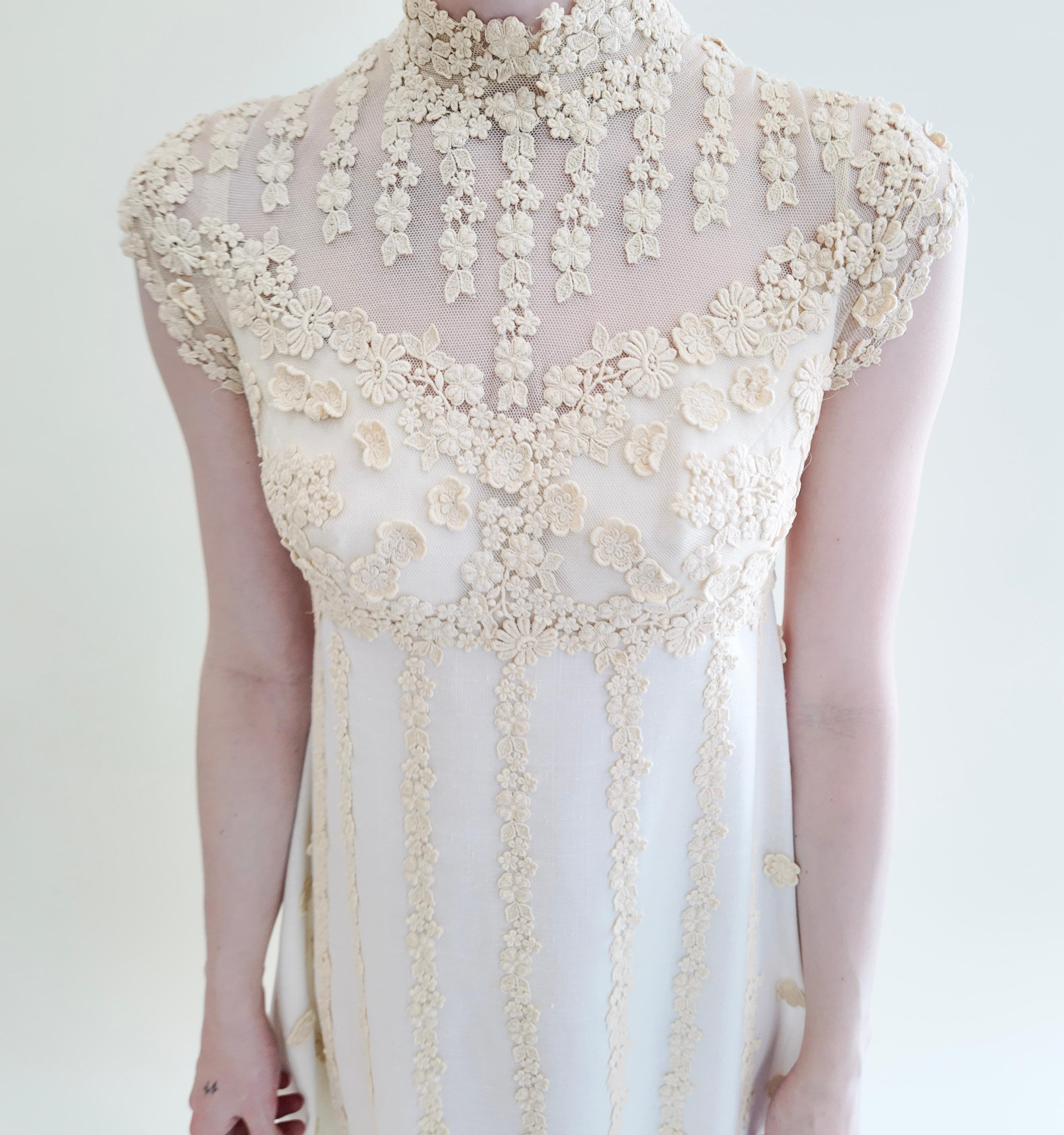 Teeny by Priscilla of Boston 1970's Cotton and Lace Wedding Gown For Sale 4