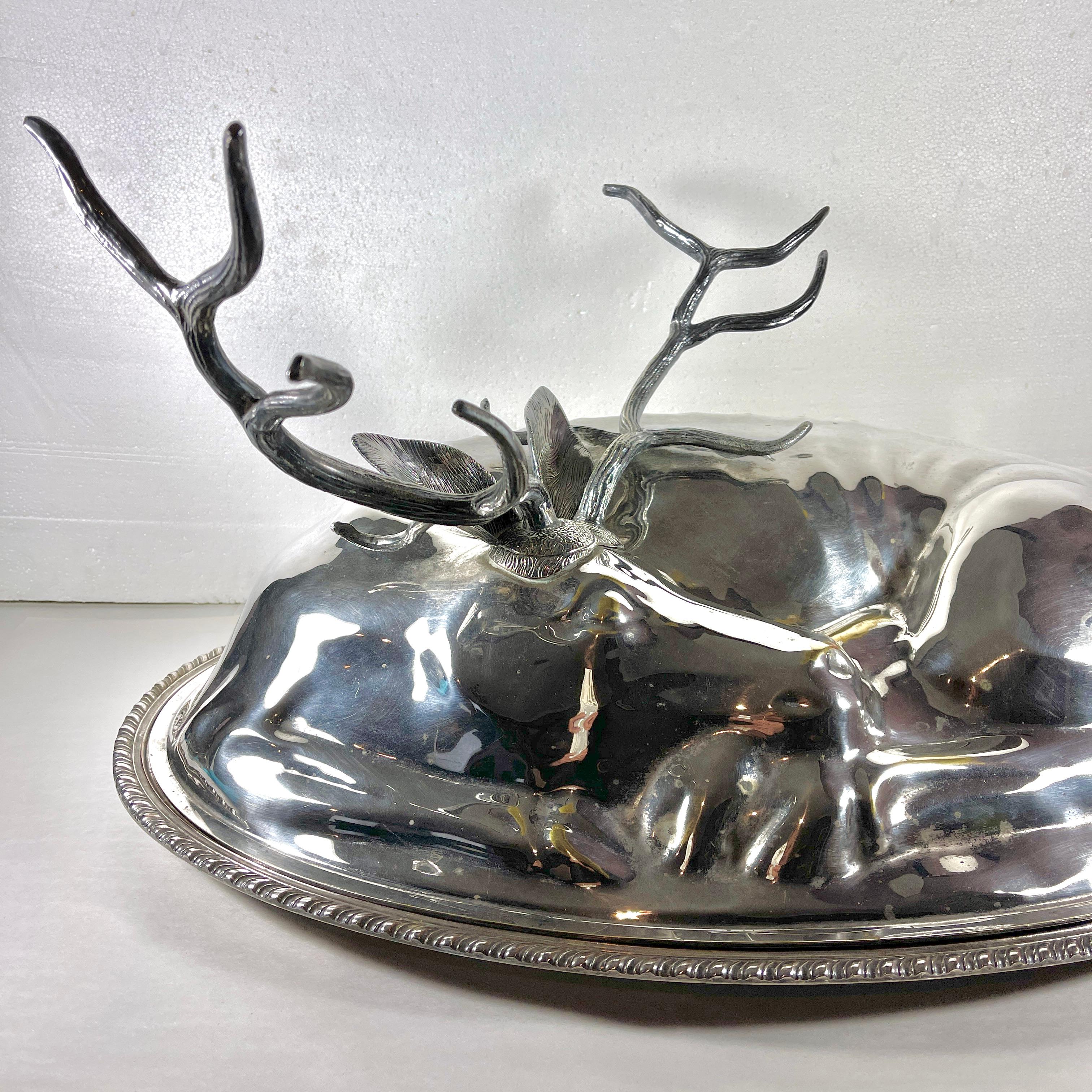 Teghini Firenze Italian Silver Resting Deer Monumental Covered Serving Platter In Good Condition For Sale In Philadelphia, PA