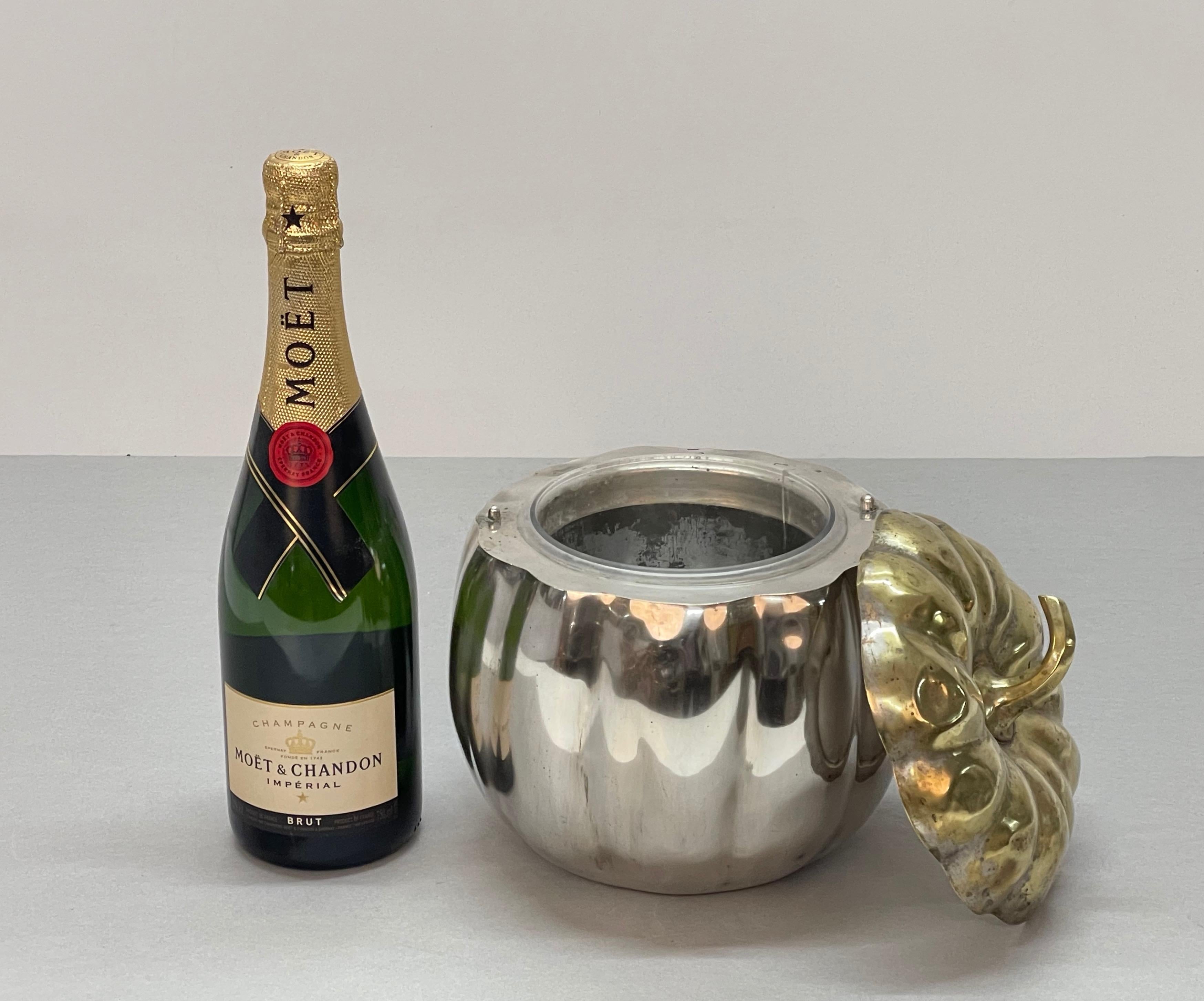 Teghini Firenze Midcentury Italian Silver and Brass Ice Bucket with Pumpkin Top 11