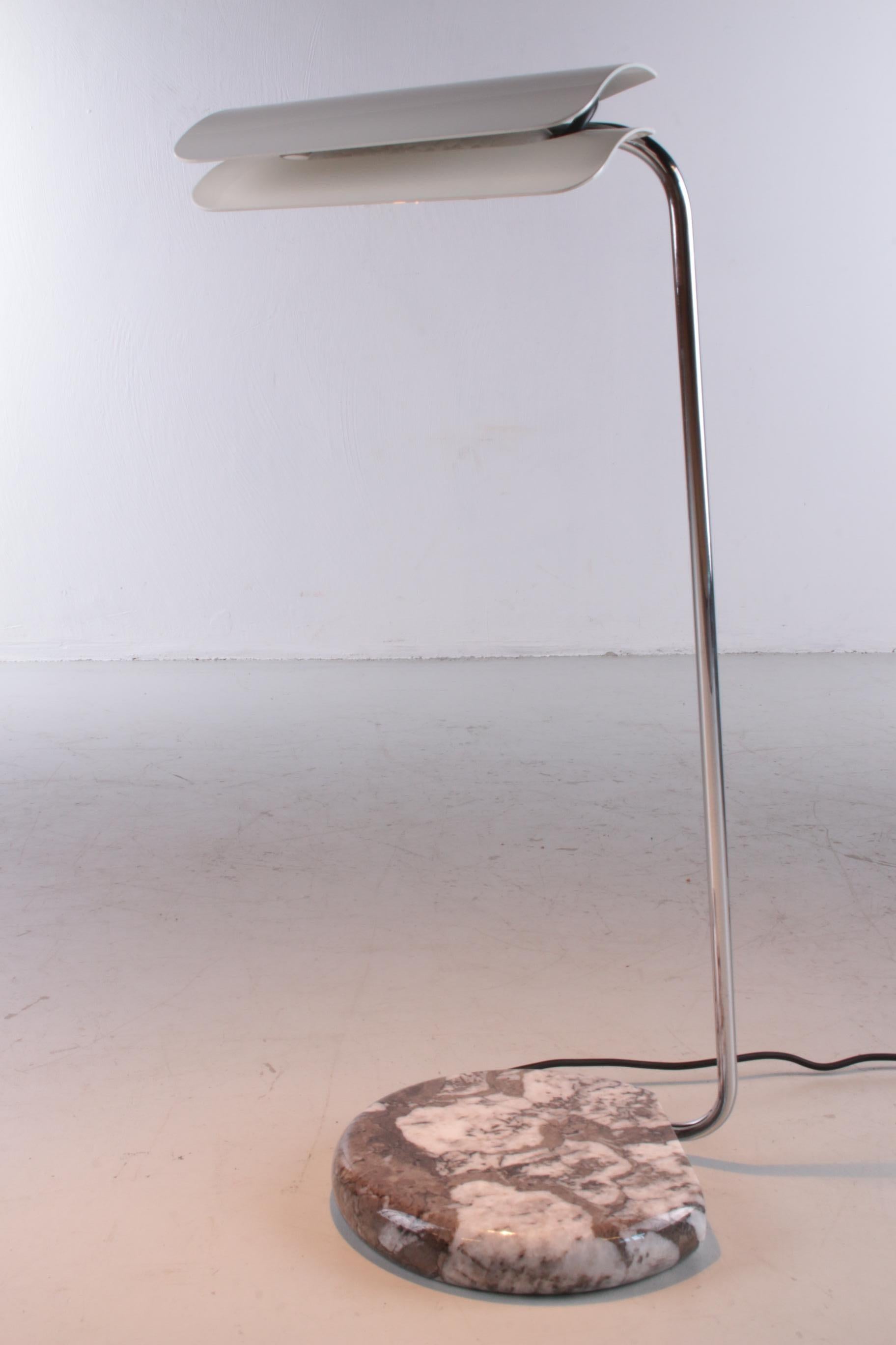 Lampe de table Tegola de Bruno Gecchelin pour Skipper and Pollux, 1970 Bon état - En vente à Oirlo, LI
