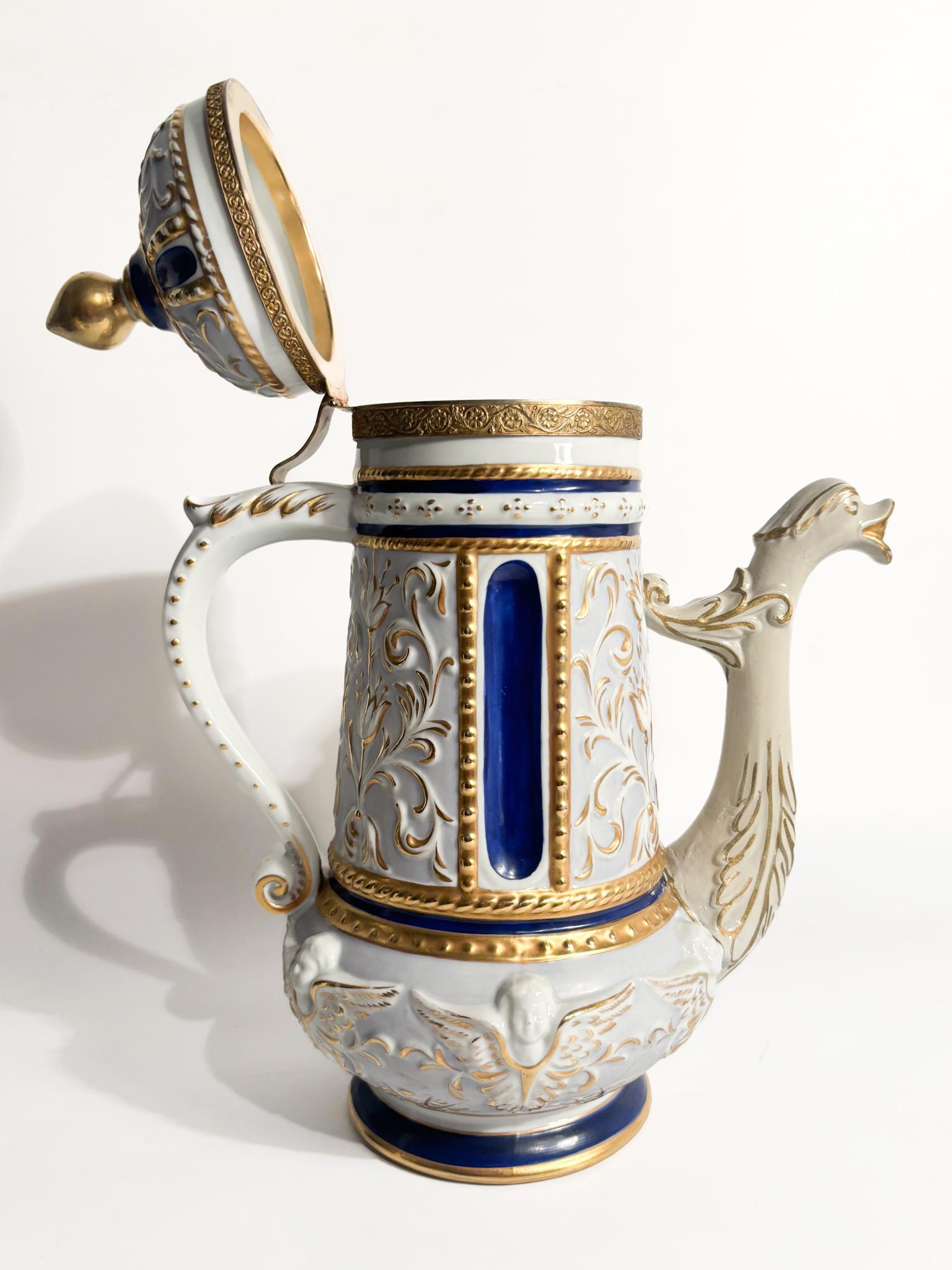 Bronze Théière en porcelaine de Capodimonte, bronze et or Fin des années 1800 en vente
