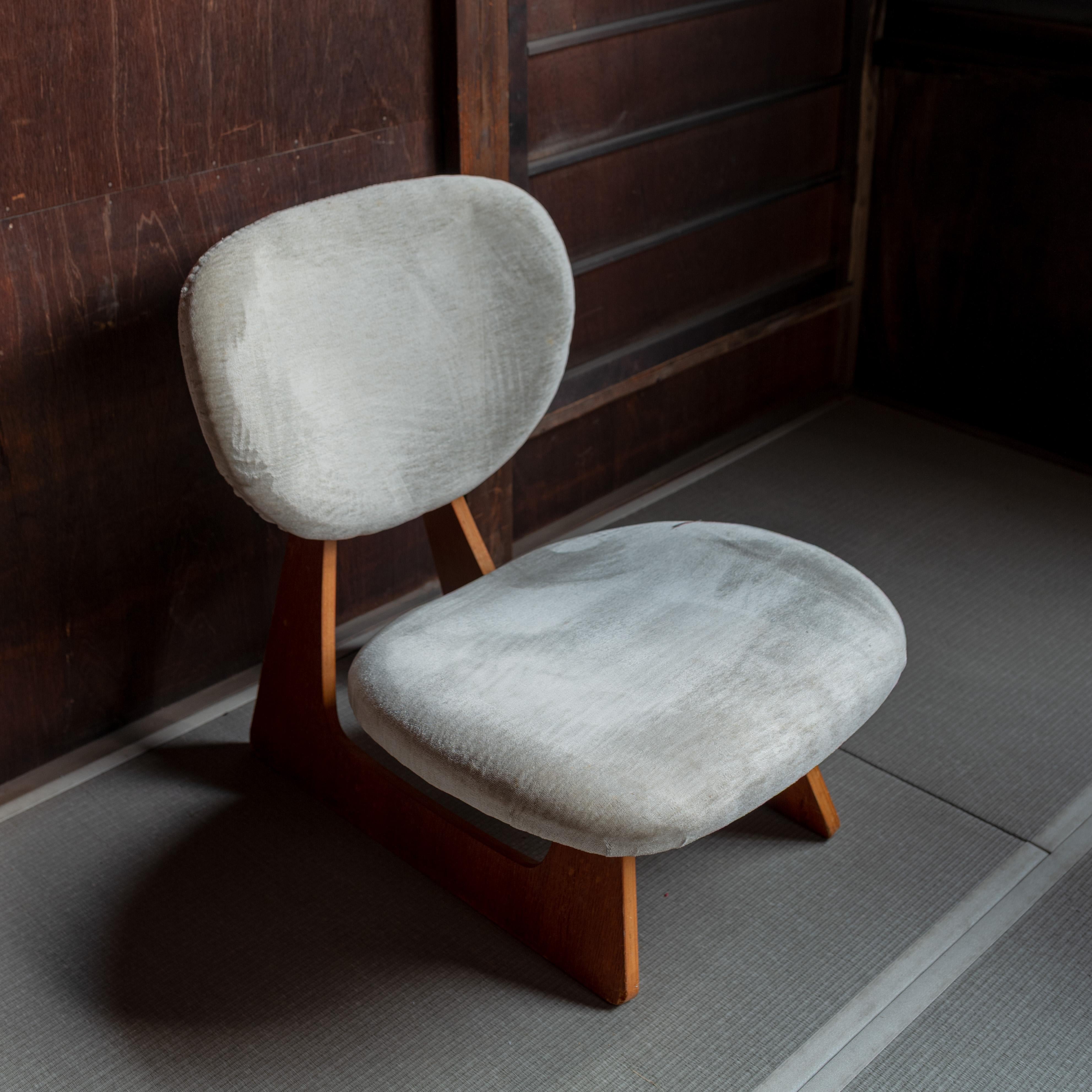 Teiza Isu, chaise longue de Junzo Sakakura & Daisaku Cho, Tendo Mokko, Japon Bon état - En vente à Tokyo, Tokyo