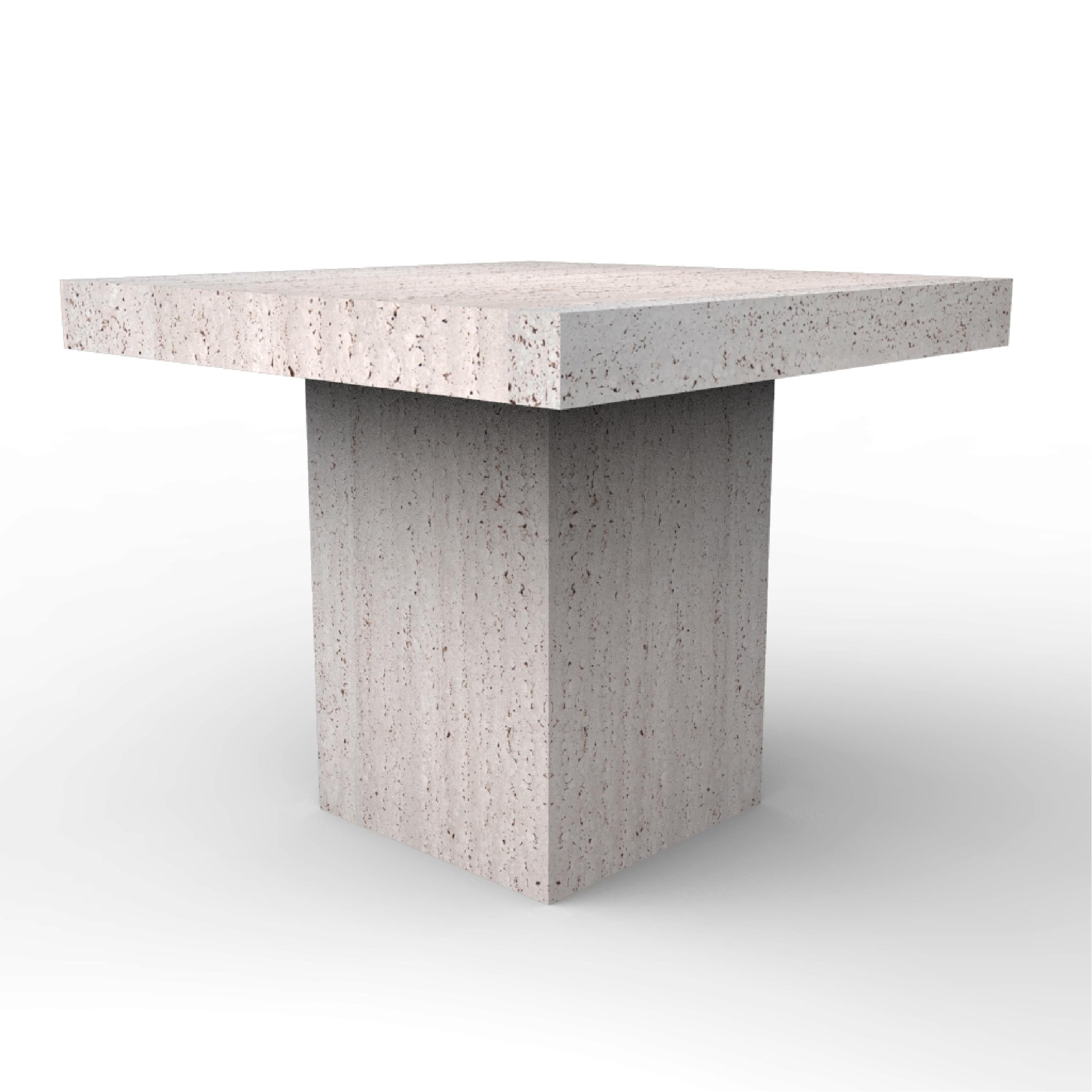 XXIe siècle et contemporain Table d'appoint Teka italienne en marbre travertin fabriquée sur commande meubles sur mesure en vente