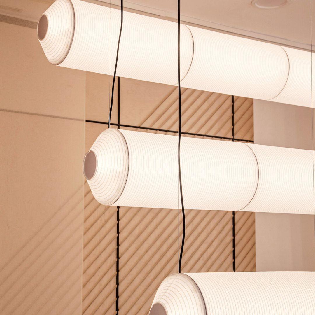 Métal Lampe suspendue Tekio Horizontal P3 en papier Washi japonais pour Santa & Cole en vente