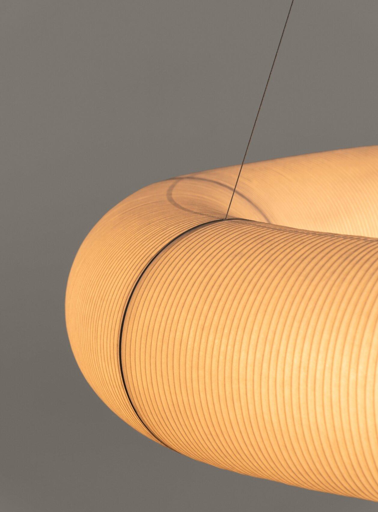 XXI secolo e contemporaneo Lampada a sospensione 'Tekio Oval P12' in carta Washi giapponese per Santa & Cole in vendita