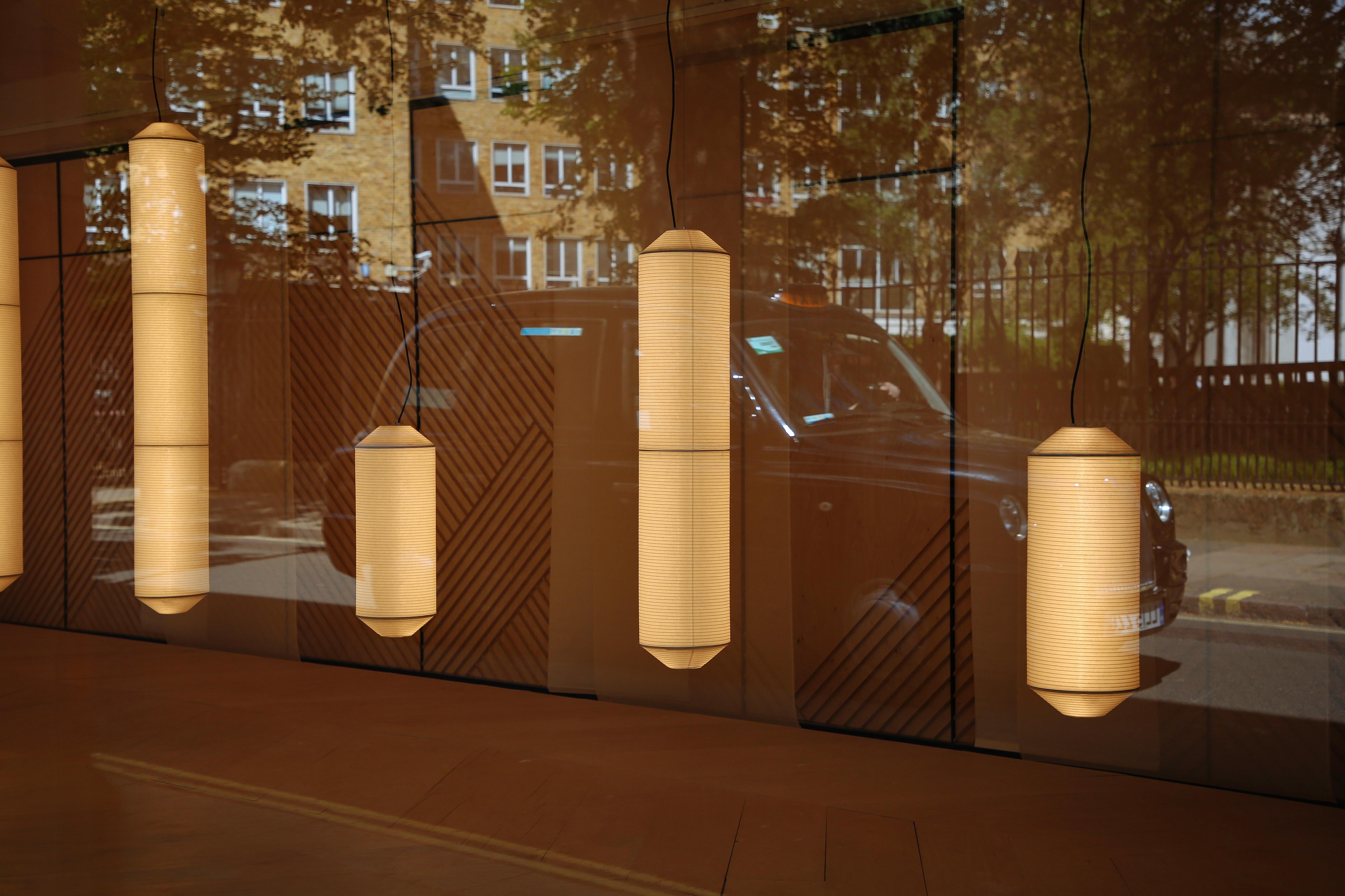 Tekiò Vertical P2 Lampe pendante par Anthony Dickens Neuf - En vente à Geneve, CH
