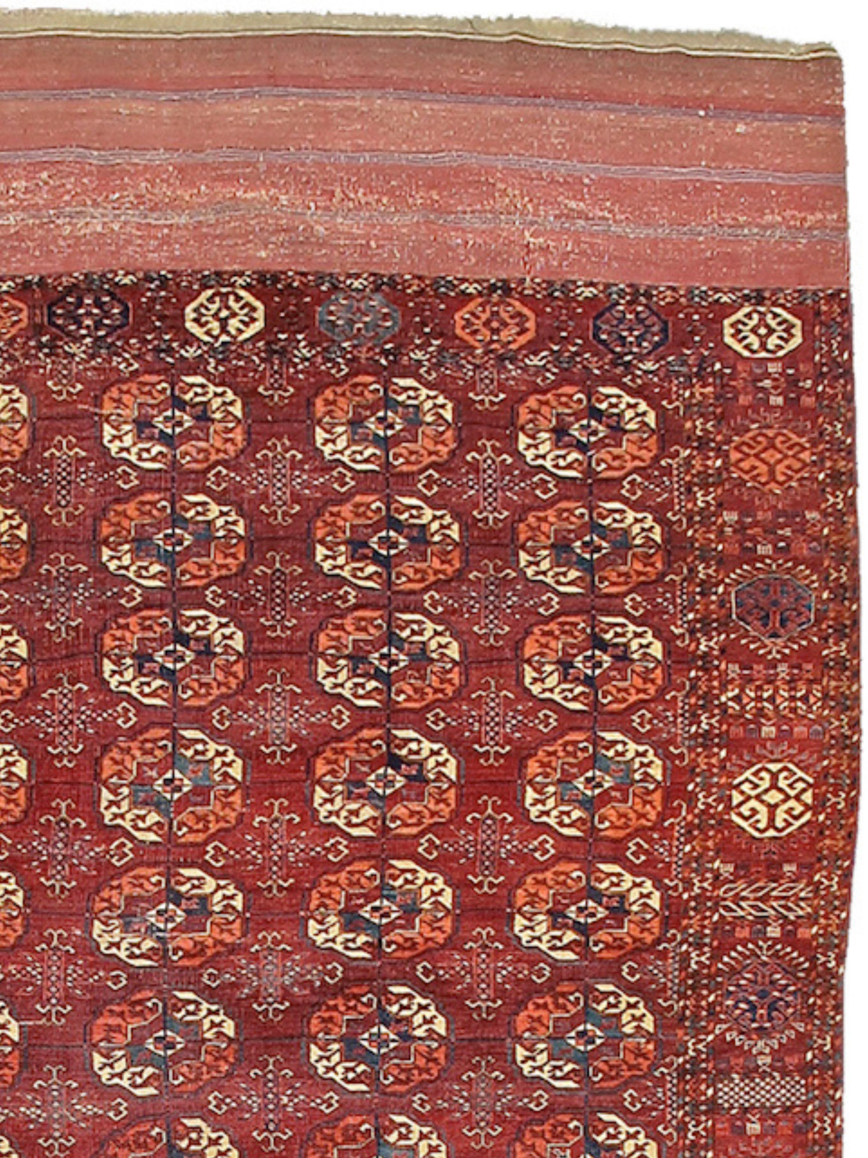 Noué à la main Tapis principal de Tekke, 19e siècle en vente