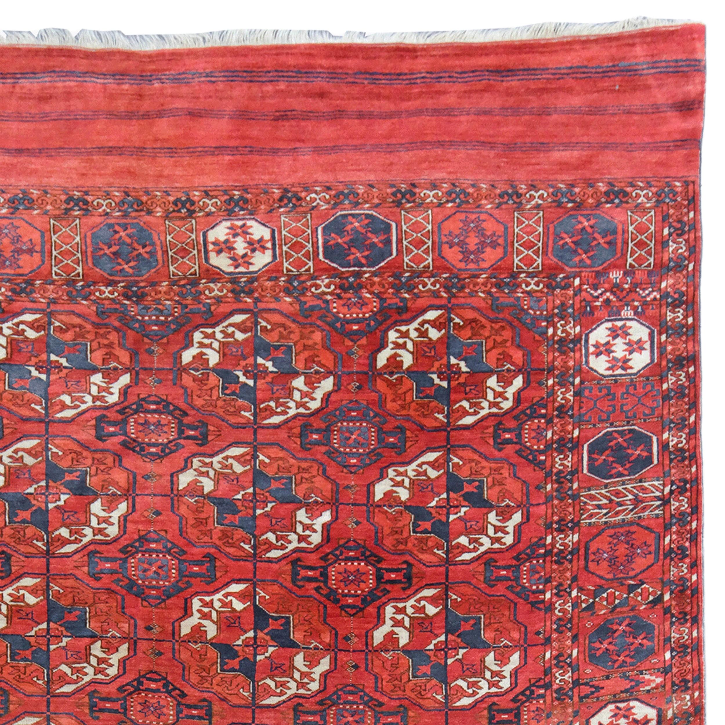 Tapis principal Tekke - Tapis principal turkmène Tekke de petite taille Bon état - En vente à Sultanahmet, 34