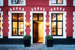 Tekna Annet Mesh-C Wall Sconce in Dark Bronze Finish