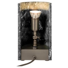 Lampadaire Coombe Tekna Astone en marbre Nero Marquina