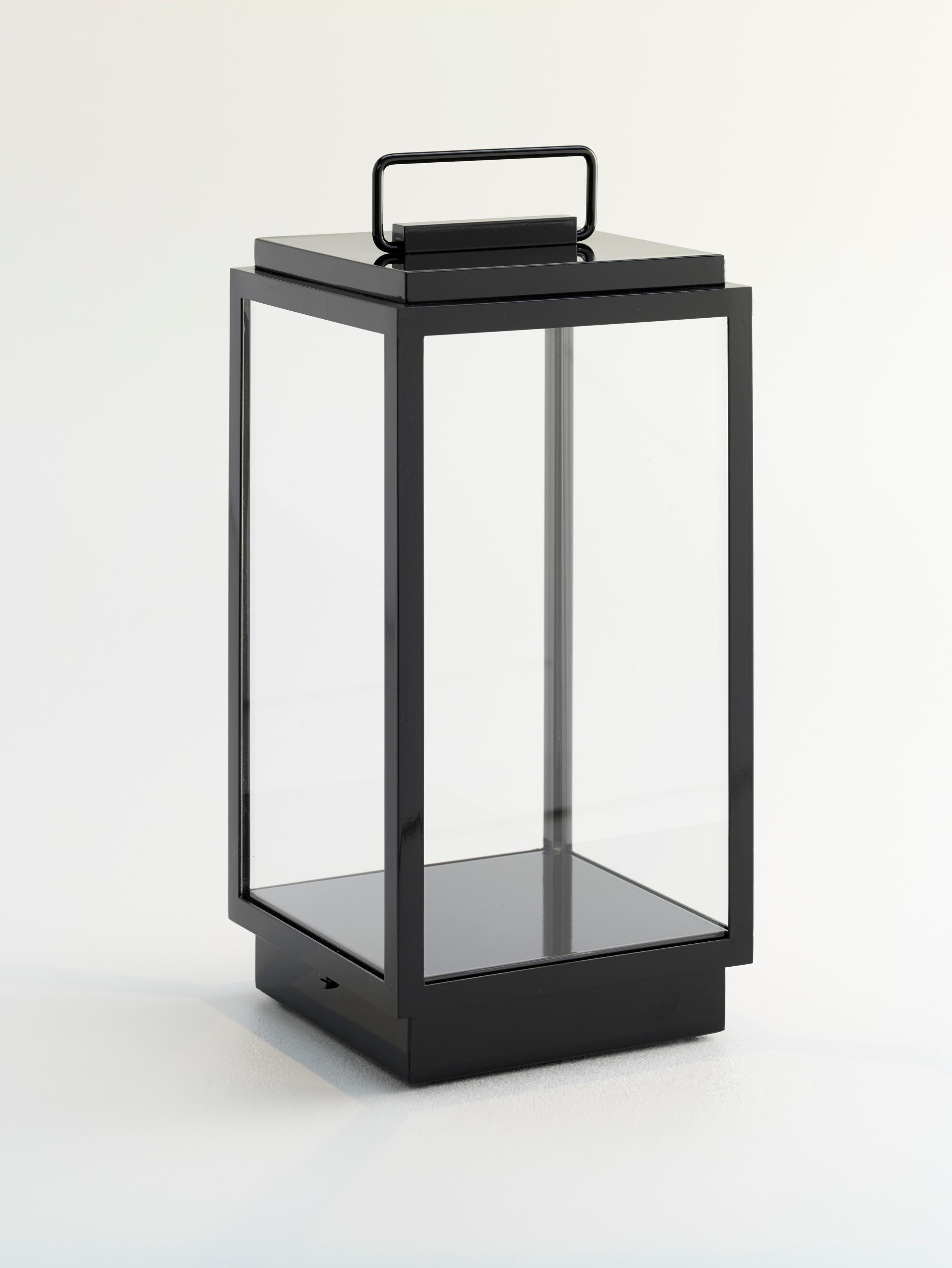 Lampe de table Tekna Blakes en bronze avec laque rouge Kenia en vente 3