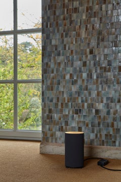 Tekna Floor Od LED Floor Lamp in Black with Gold-Colored Interior