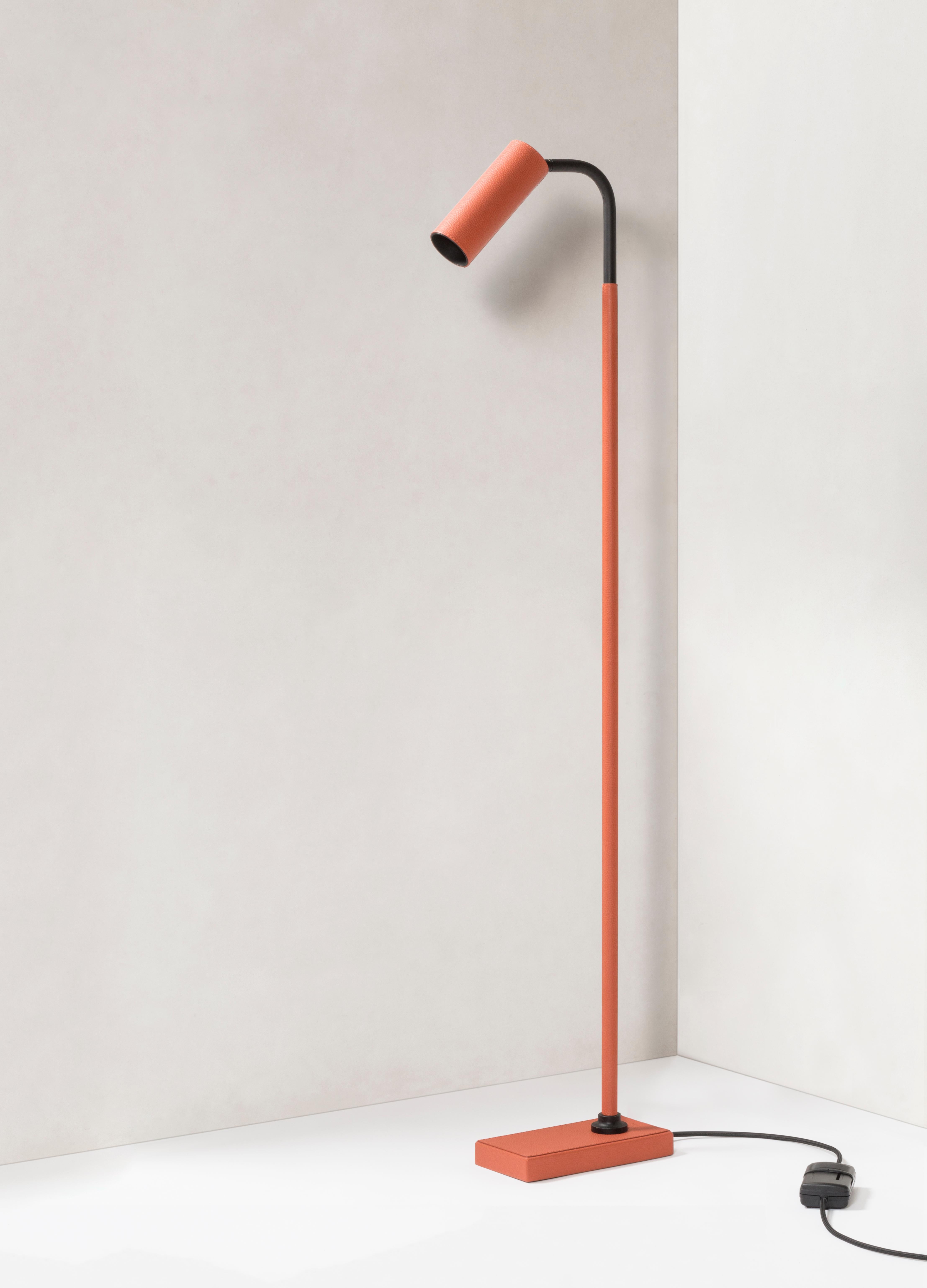 Moderne Lampe de lecture Tekna Gio Bagnara Marquesse avec finition en cuir orange Mango en vente