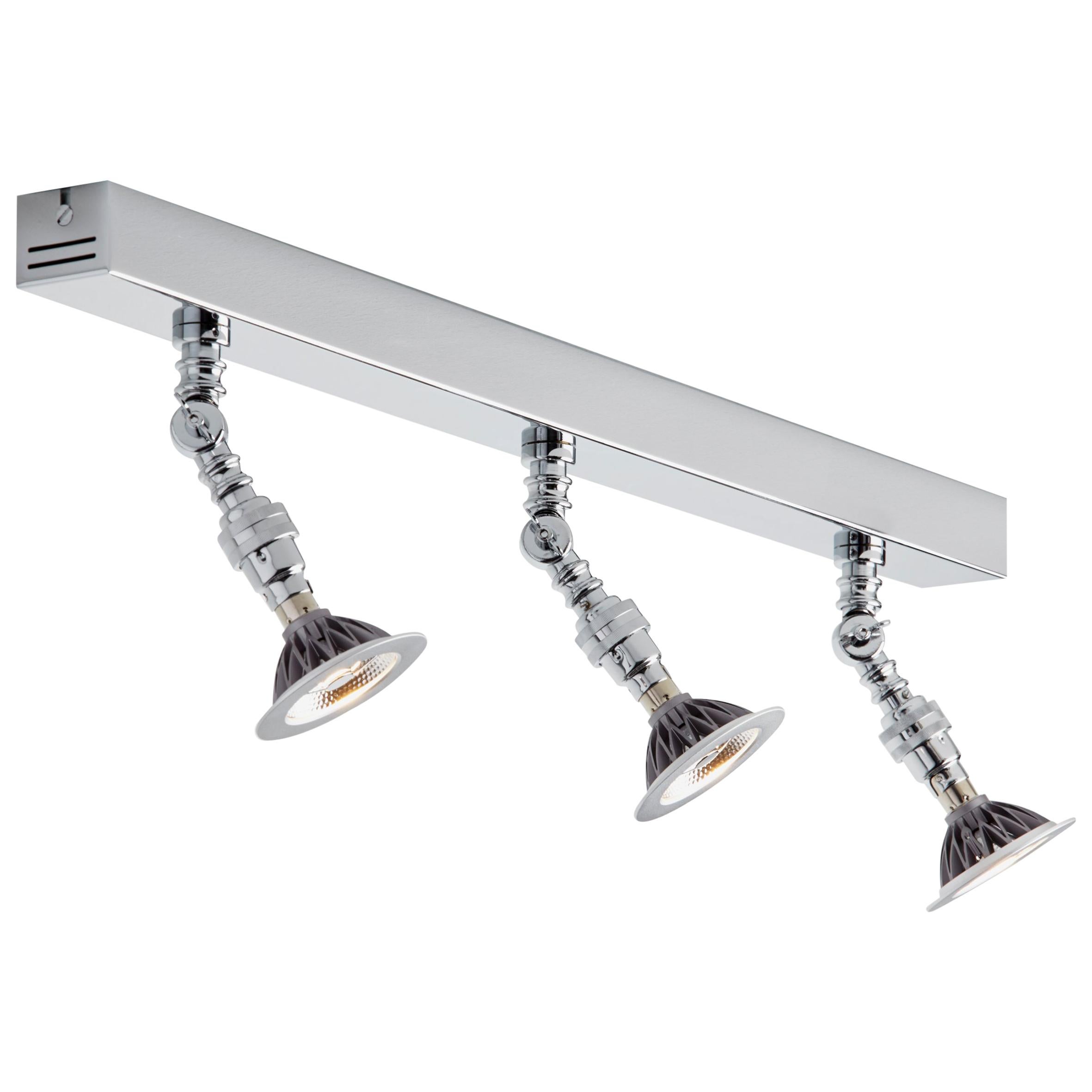 Tekna Lilley Rail LED 600mm Light with Three Spot Lights in Polished Chrome For Sale