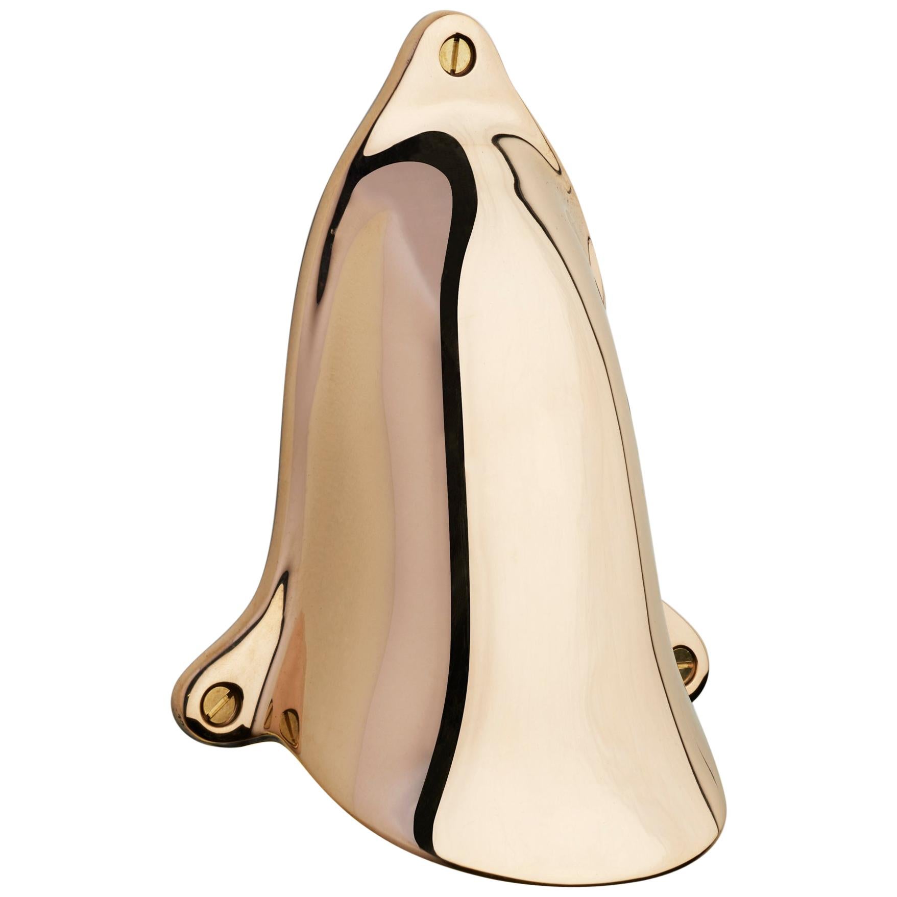 Applique a LED Tekna Shell Light con finitura in ottone lucido e copertura per la ventilazione in vendita