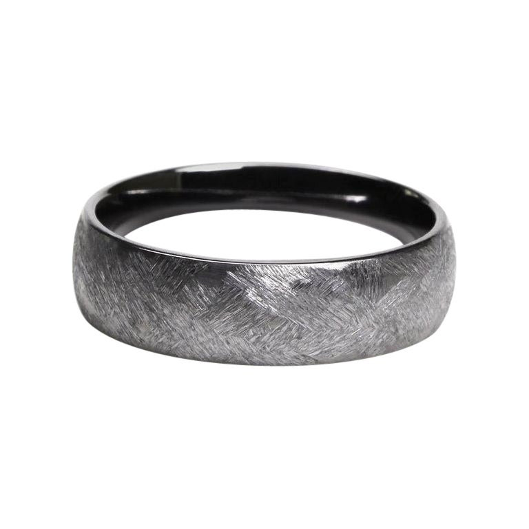En vente :  Tekro : Anneau de mariage en tantale à ajustement confortable, avec léger dôme et aspect vieilli