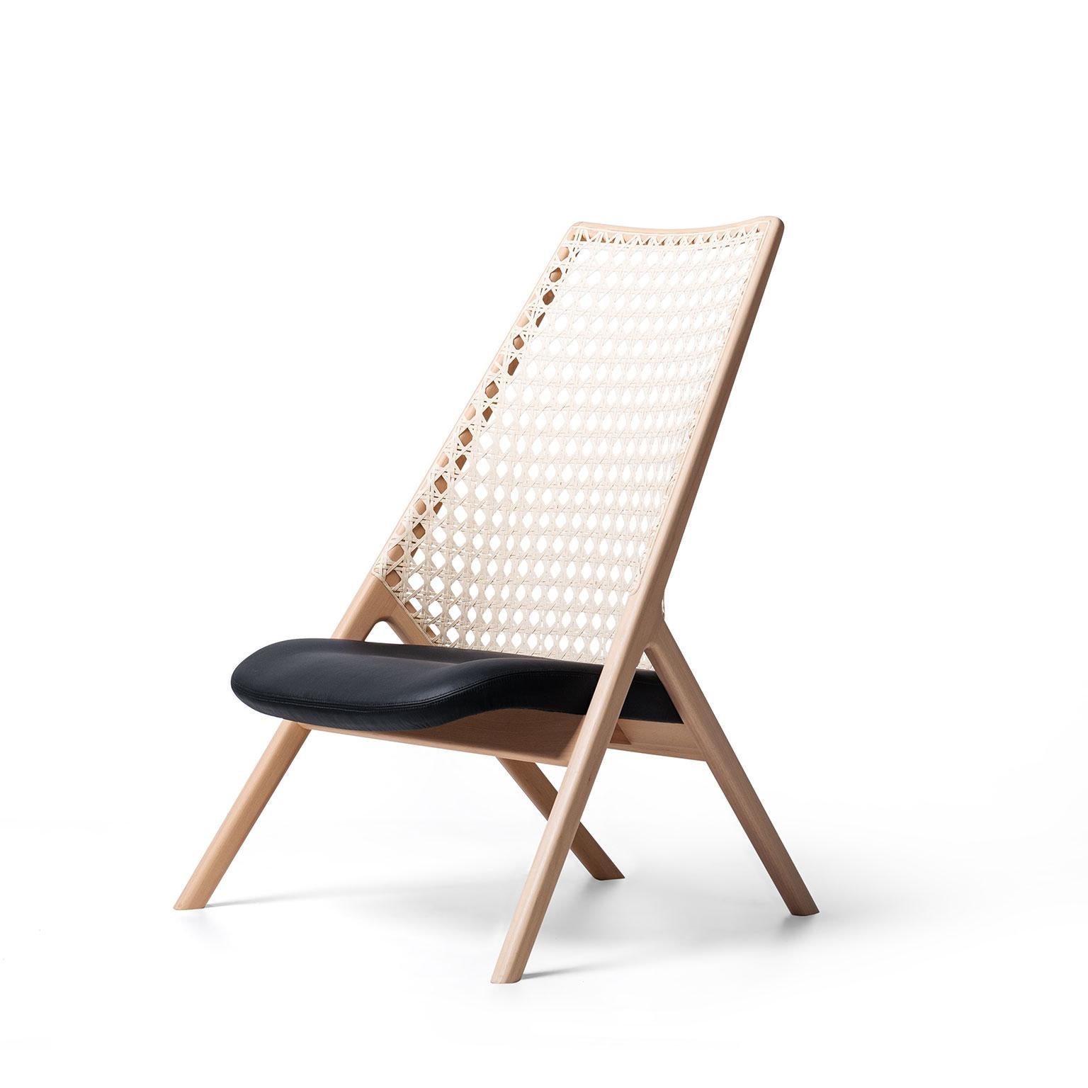 Tela Lounge Chair in Leather by Wentz Brazilian Contemporary Design