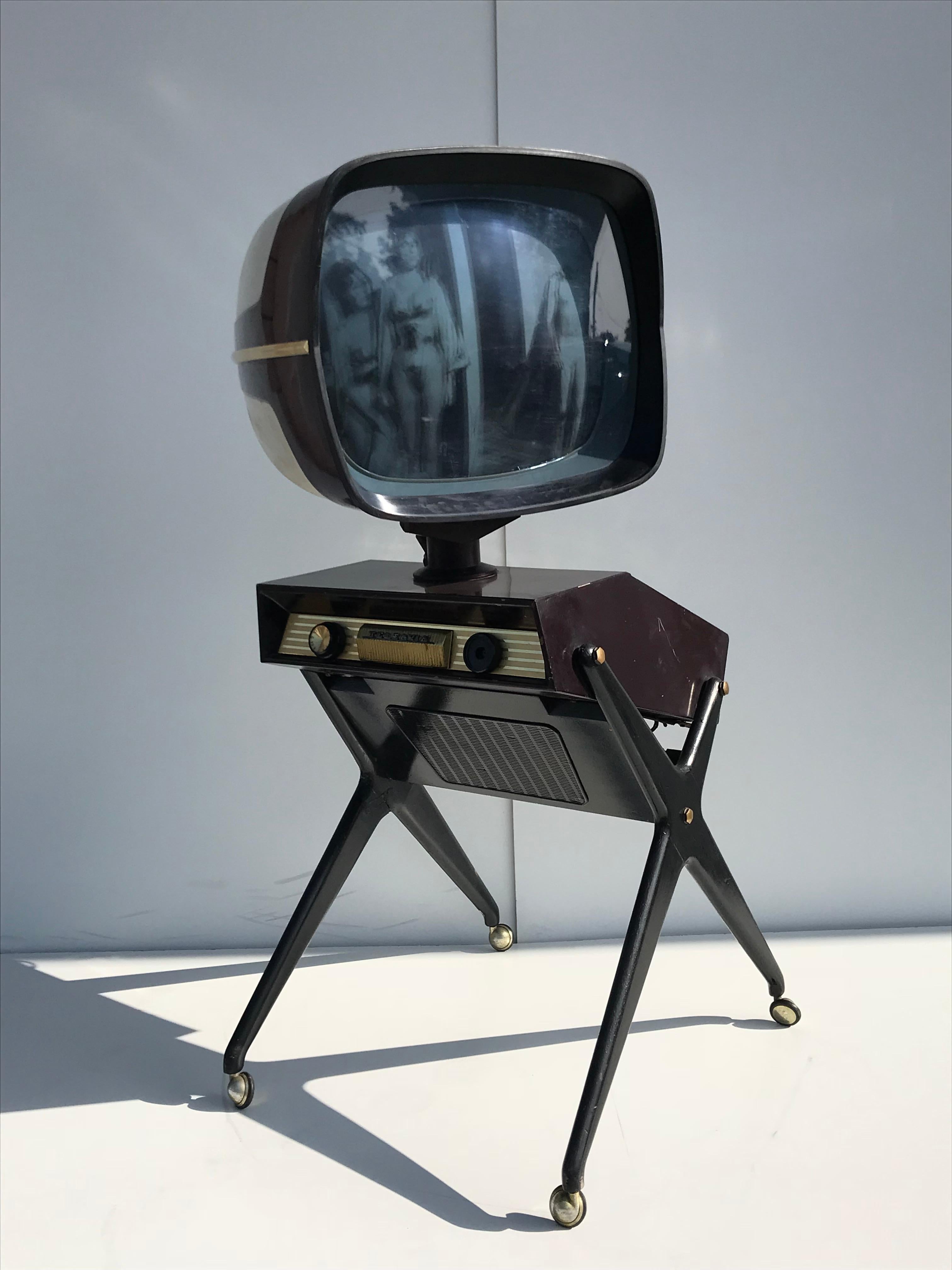 Mid-Century Modern Teleavia P111 TV Designed by Bertroni, 1958