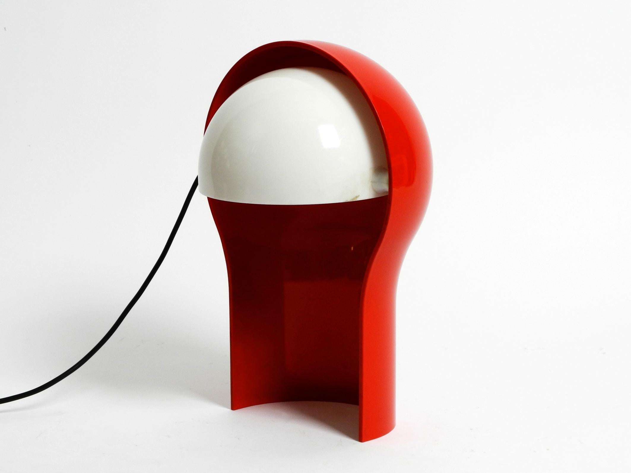 Space Age Telegono Table Lamp by Vico Magistretti for Artemide 1968 in Very Good Condition For Sale