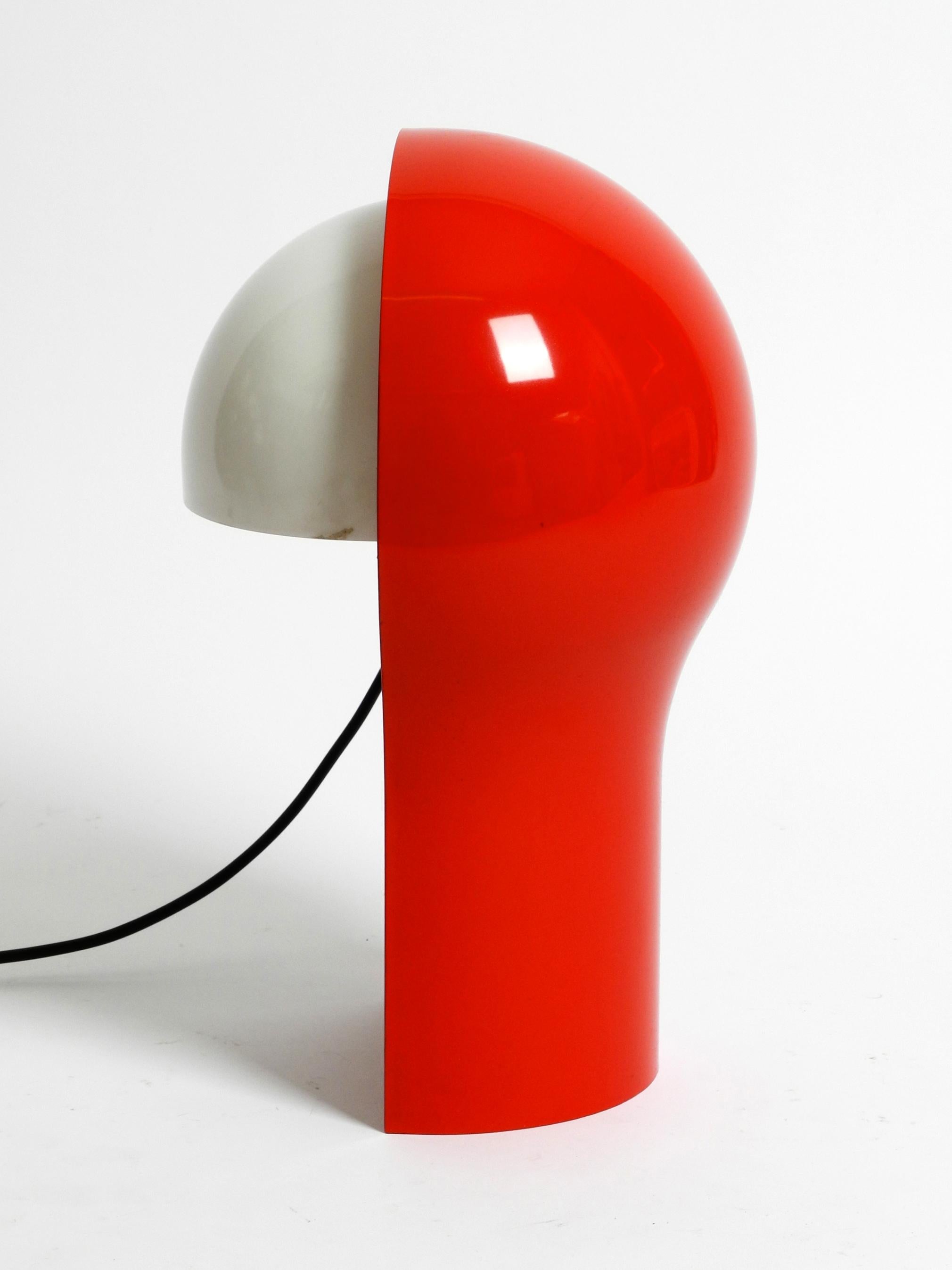 Italian Telegono Table Lamp by Vico Magistretti for Artemide 1968 in Very Good Condition For Sale