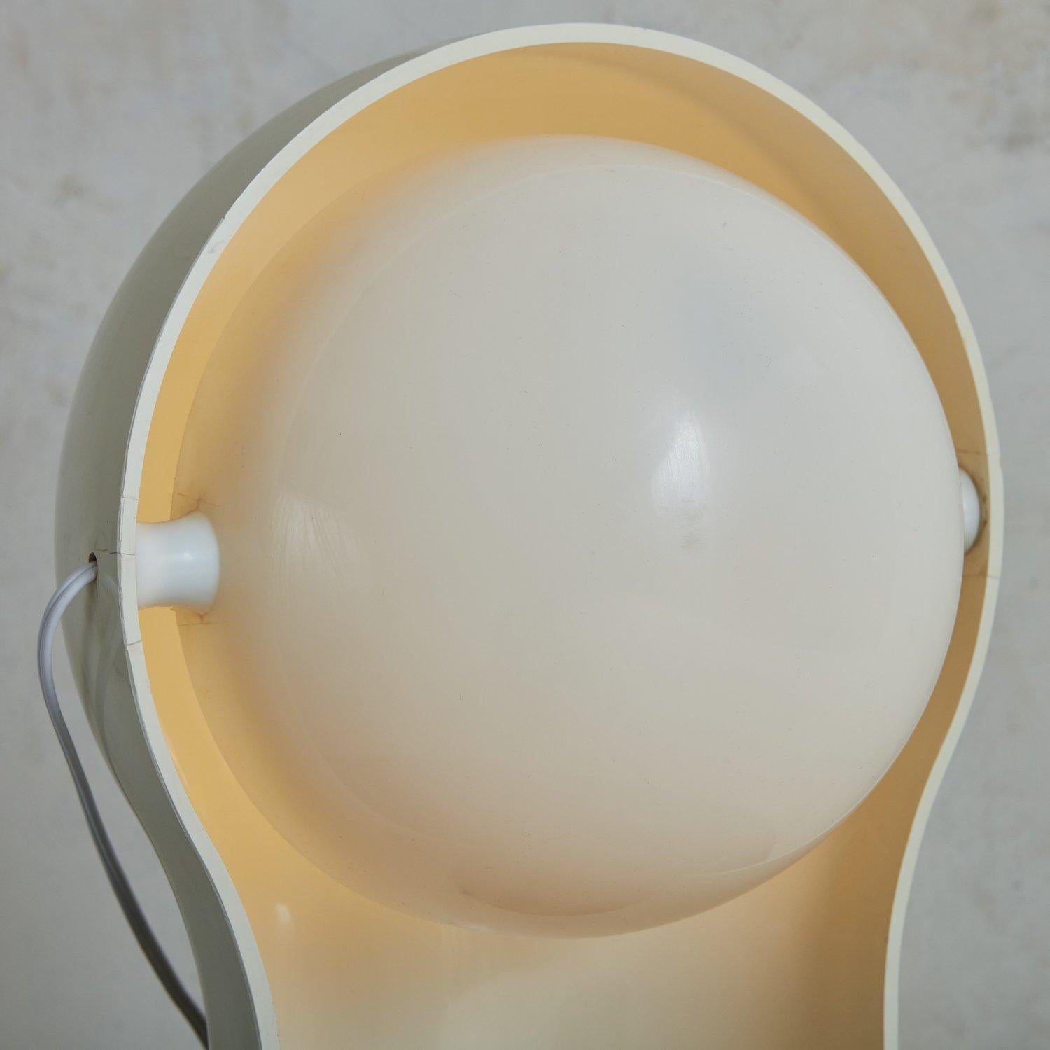 Milieu du XXe siècle Lampe de table Telegono de Vico Magistretti pour Artemide en vente