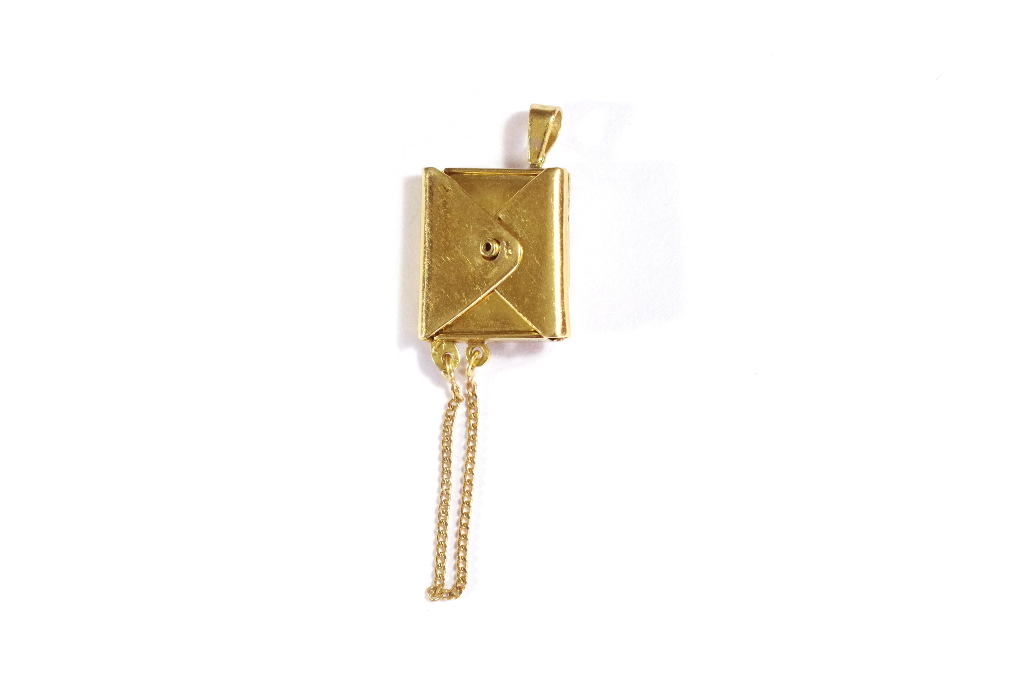 Telegram love letter pendant, Retro secret charm with love 18k gold,  In Fair Condition In PARIS, FR