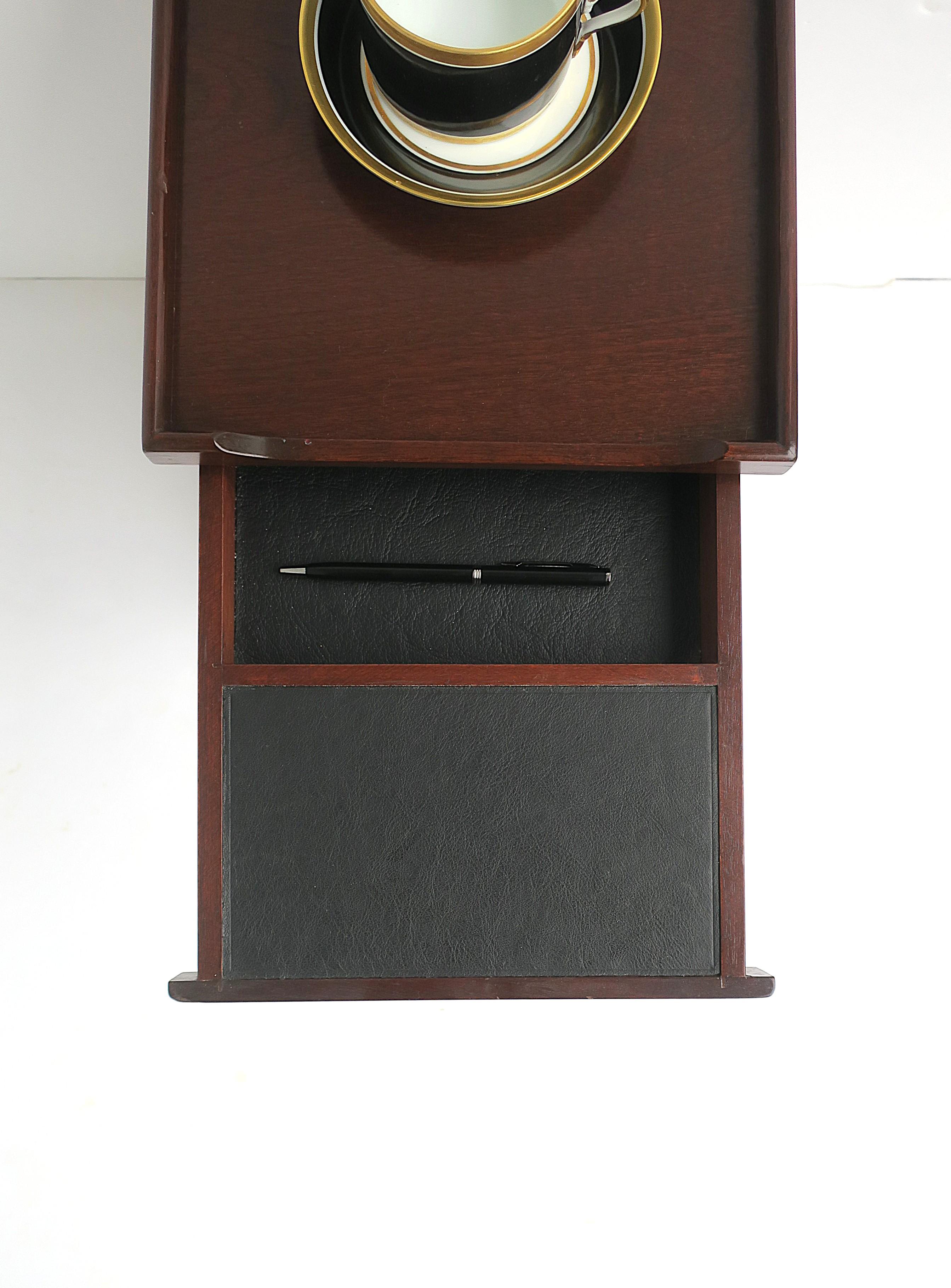 Mesa Telefónica Caoba Madera Cuero en venta 6