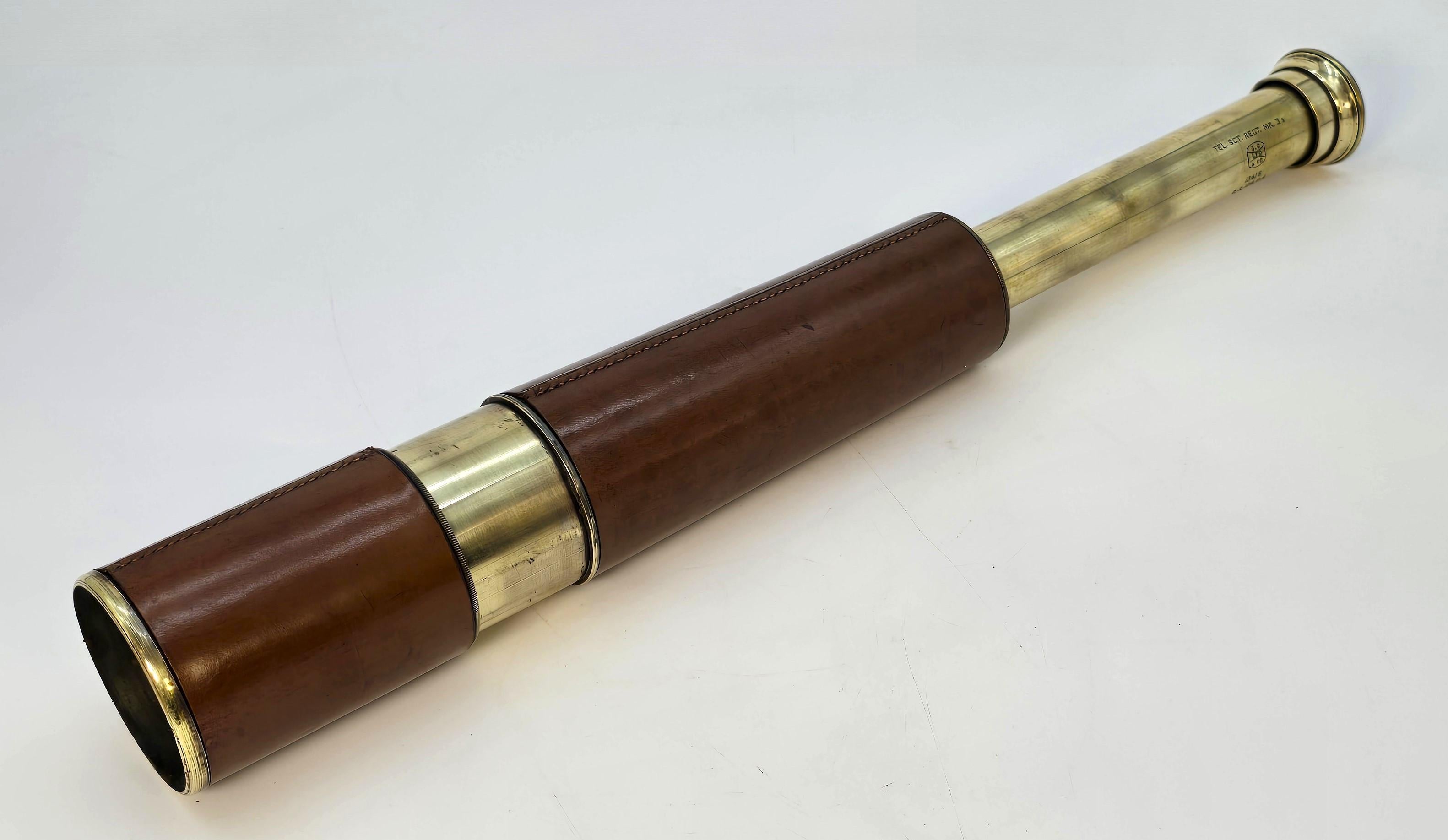 Télescope avec étui en cuir d'origine datant de la Seconde Guerre mondiale, anglais vers 1940 en vente 3