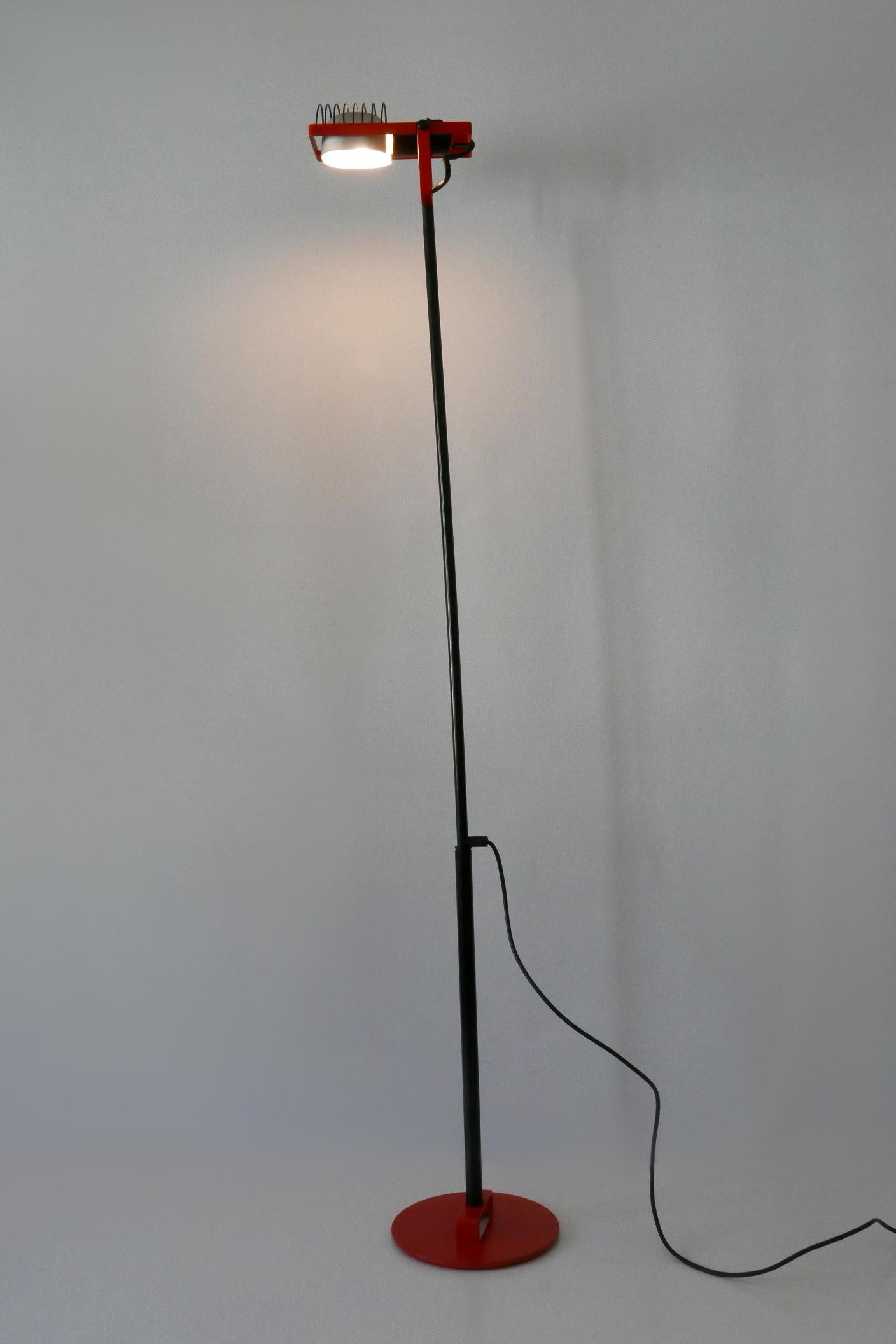 Mid-Century Modern Telescopic Floor Lamp or Reading Light Sintesi by Ernesto Gismondi for Artemide For Sale