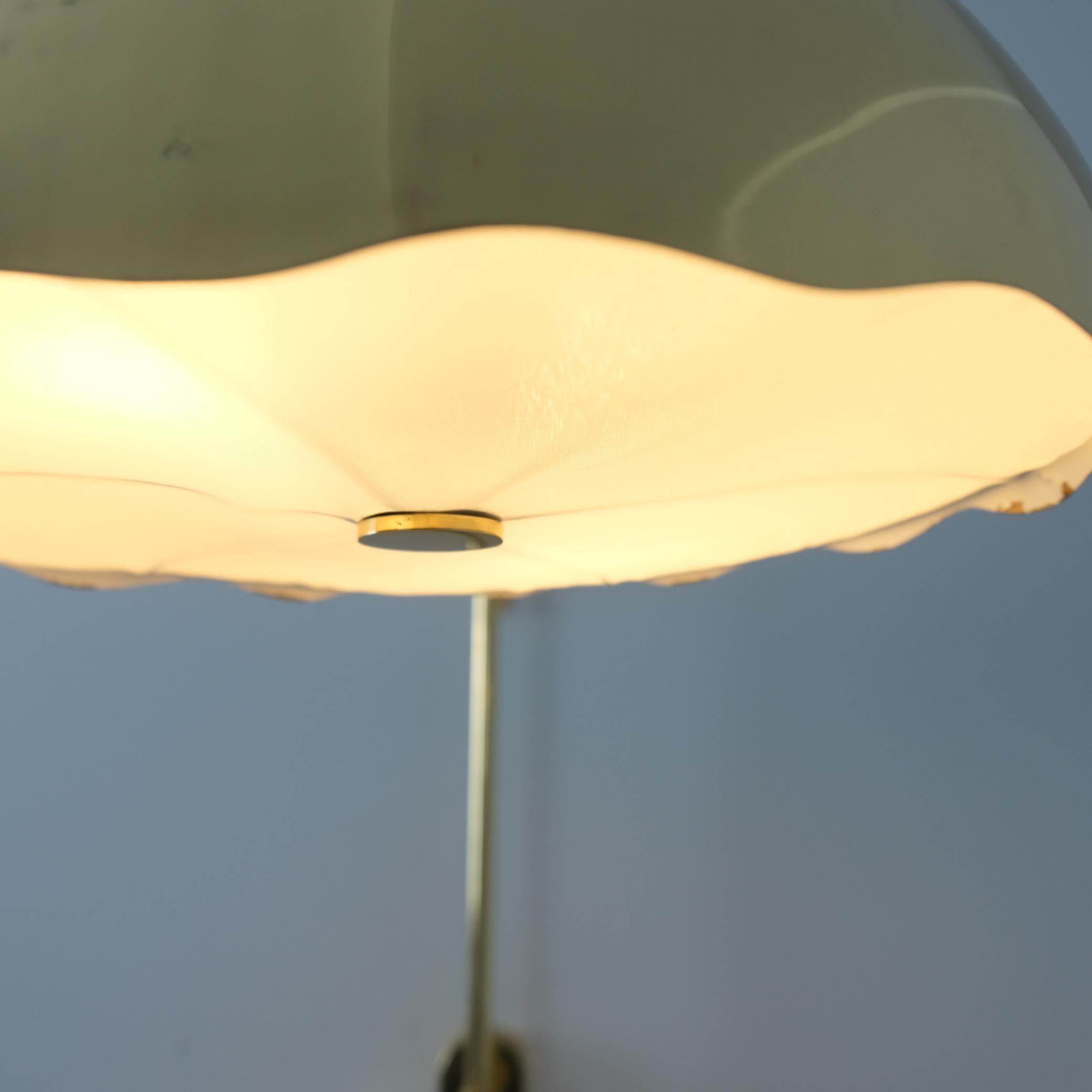 Telescopic Gunnel Nyman Wall Lamp Model 71026, Perforated Brass, Idman, 1950 in vendita 5