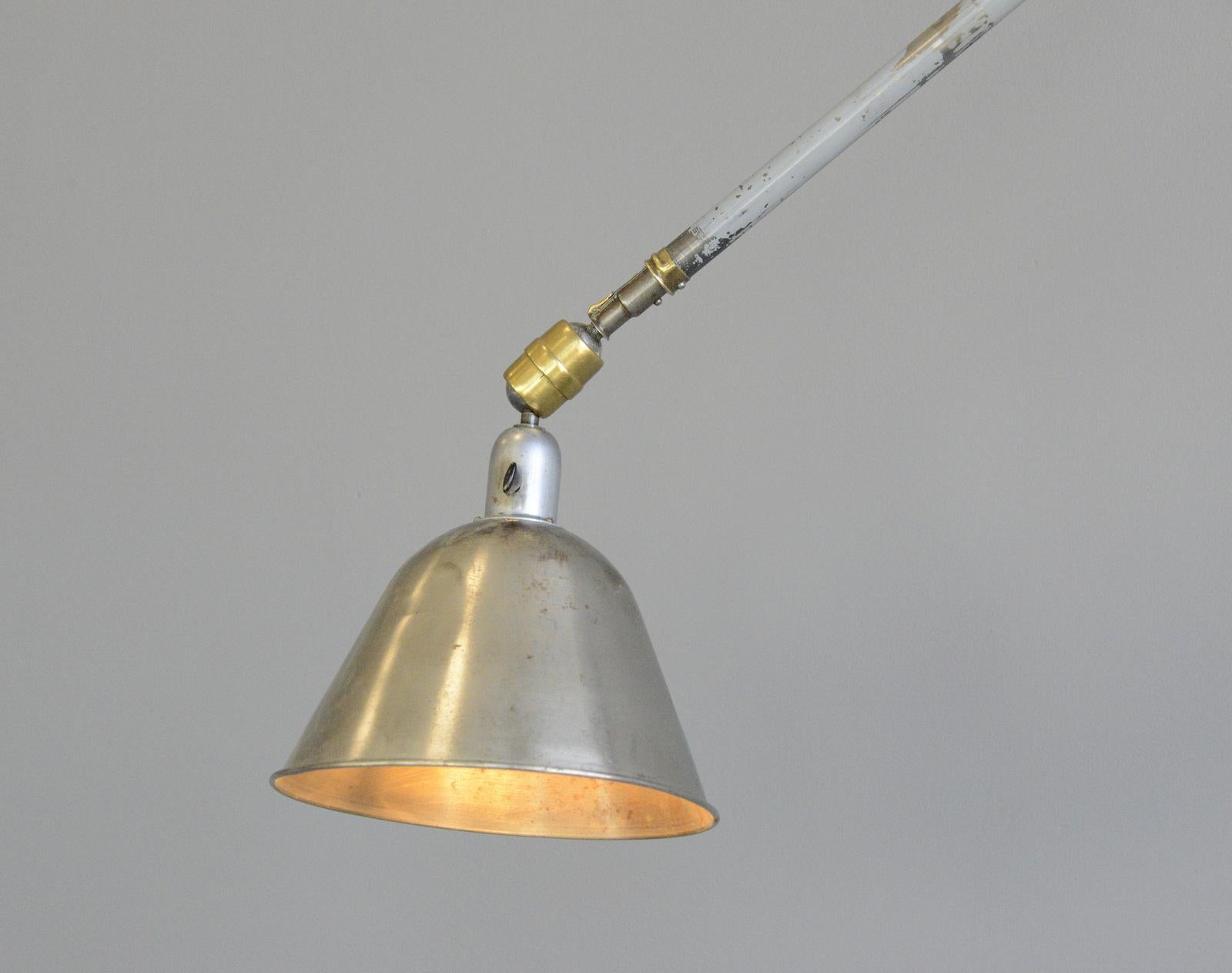 triplex lamp