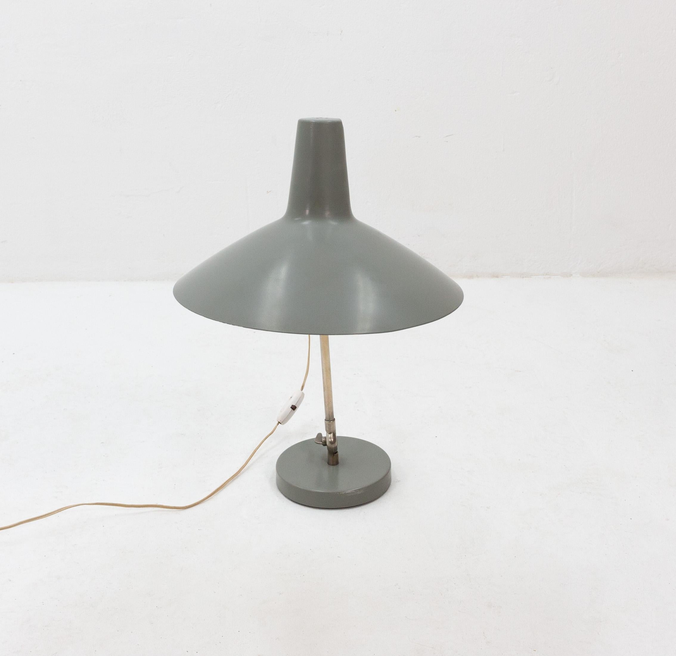 Floris Fideldij Lámpara de escritorio de brazo telescópico  Artimeta  1960s Holandés en venta