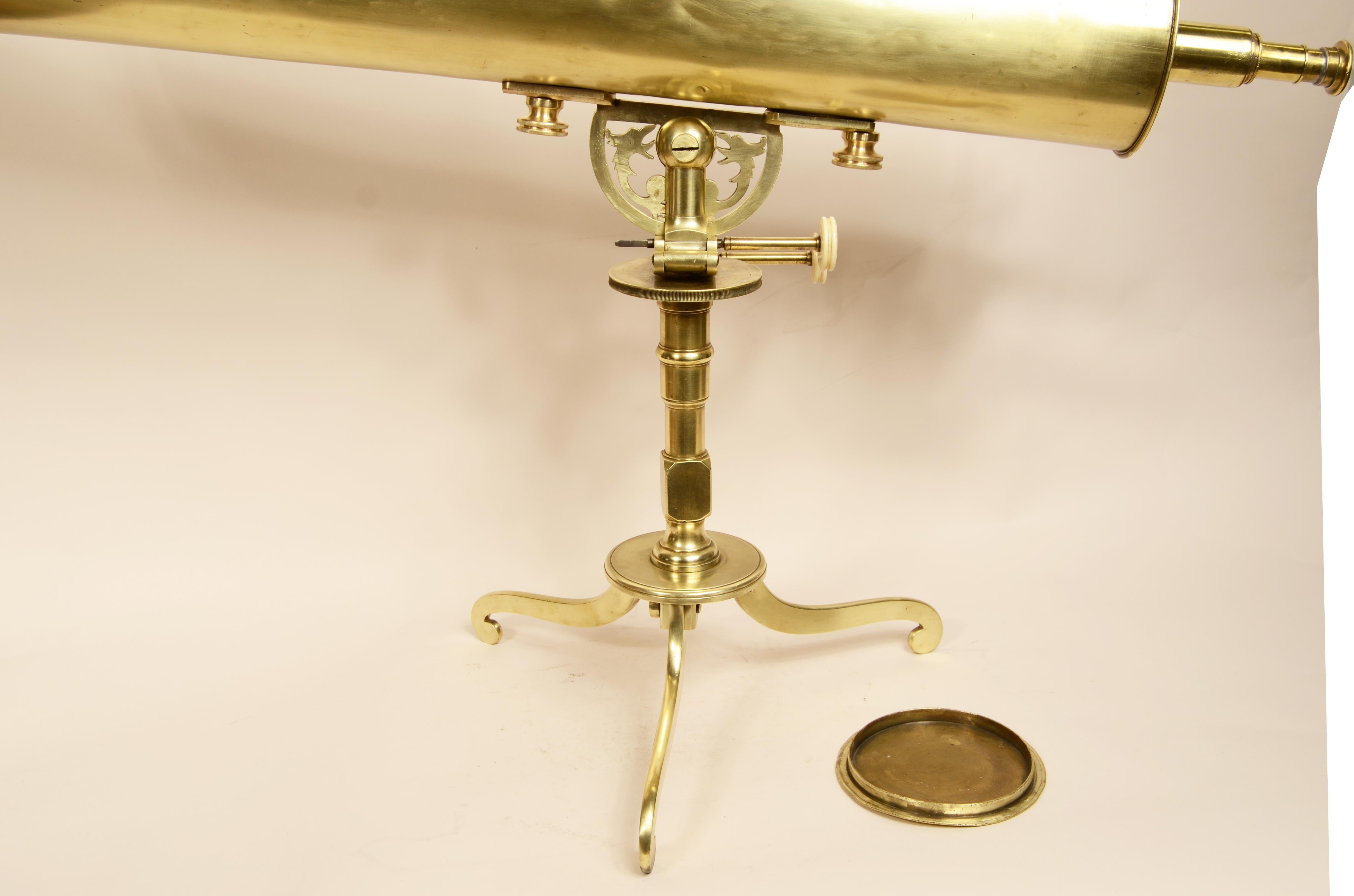 Télescope grégorien en laiton vers 1750 attribué à James Short en vente 5