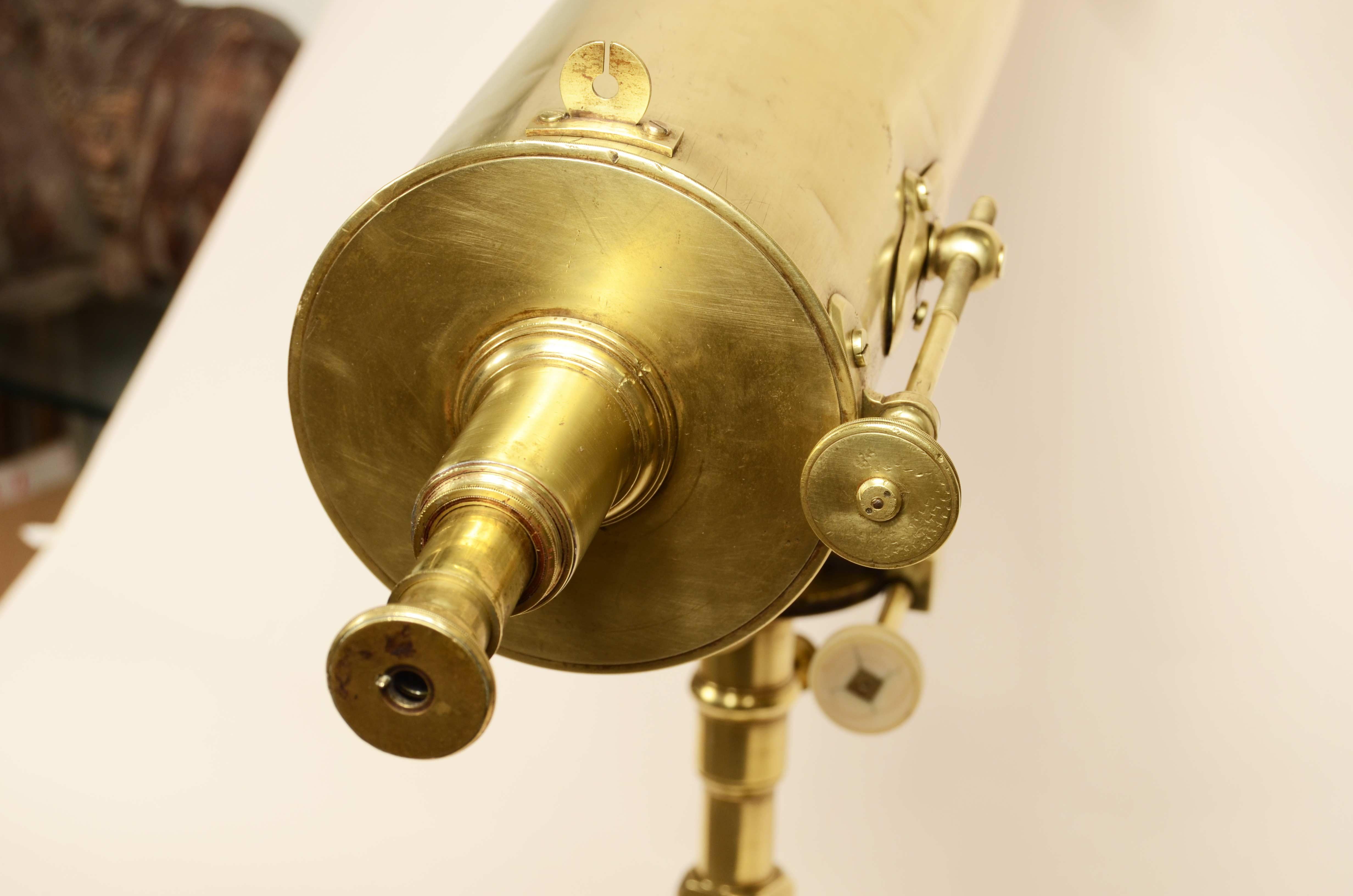 Télescope grégorien en laiton vers 1750 attribué à James Short en vente 10