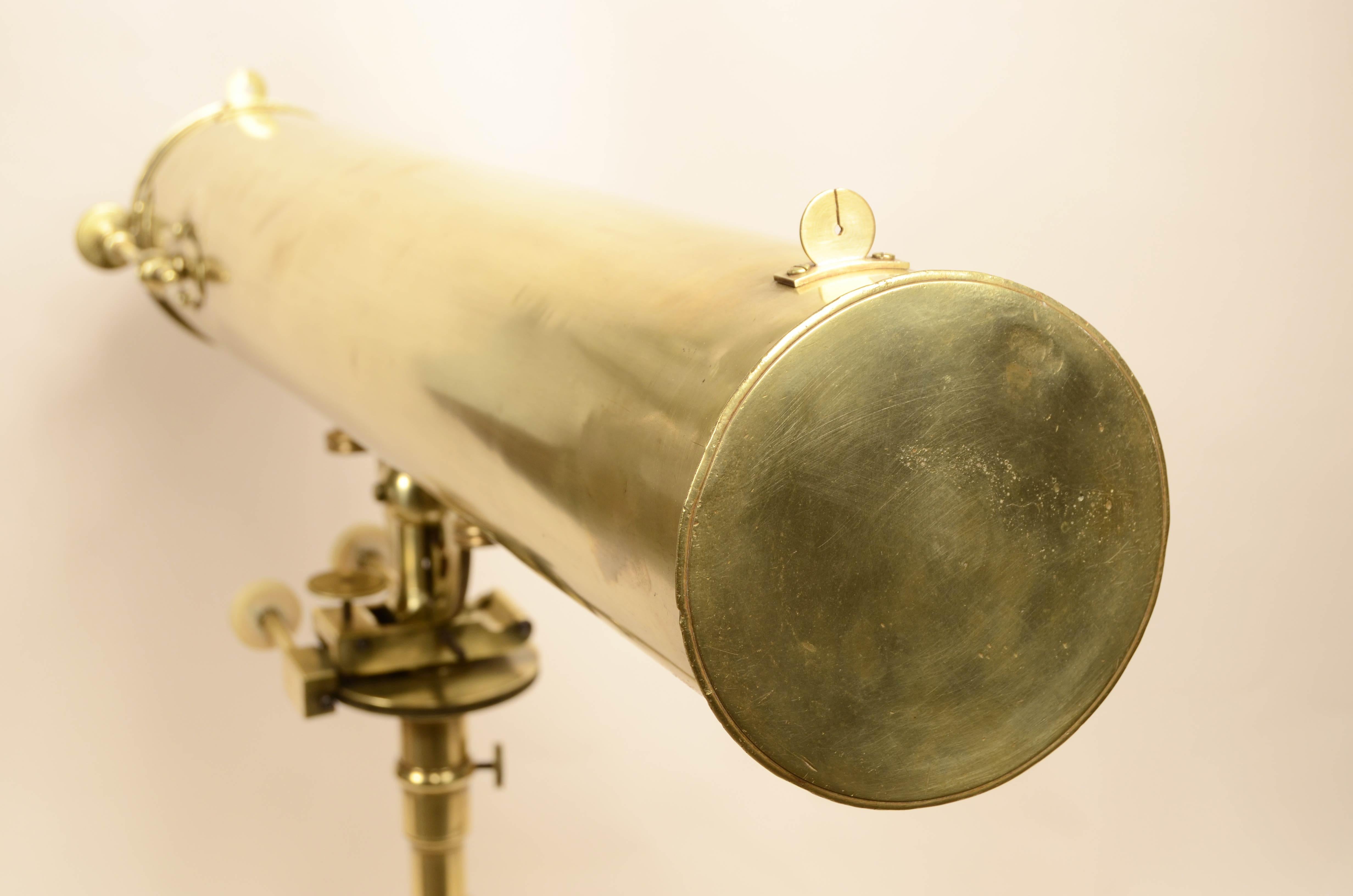 Télescope grégorien en laiton vers 1750 attribué à James Short en vente 12