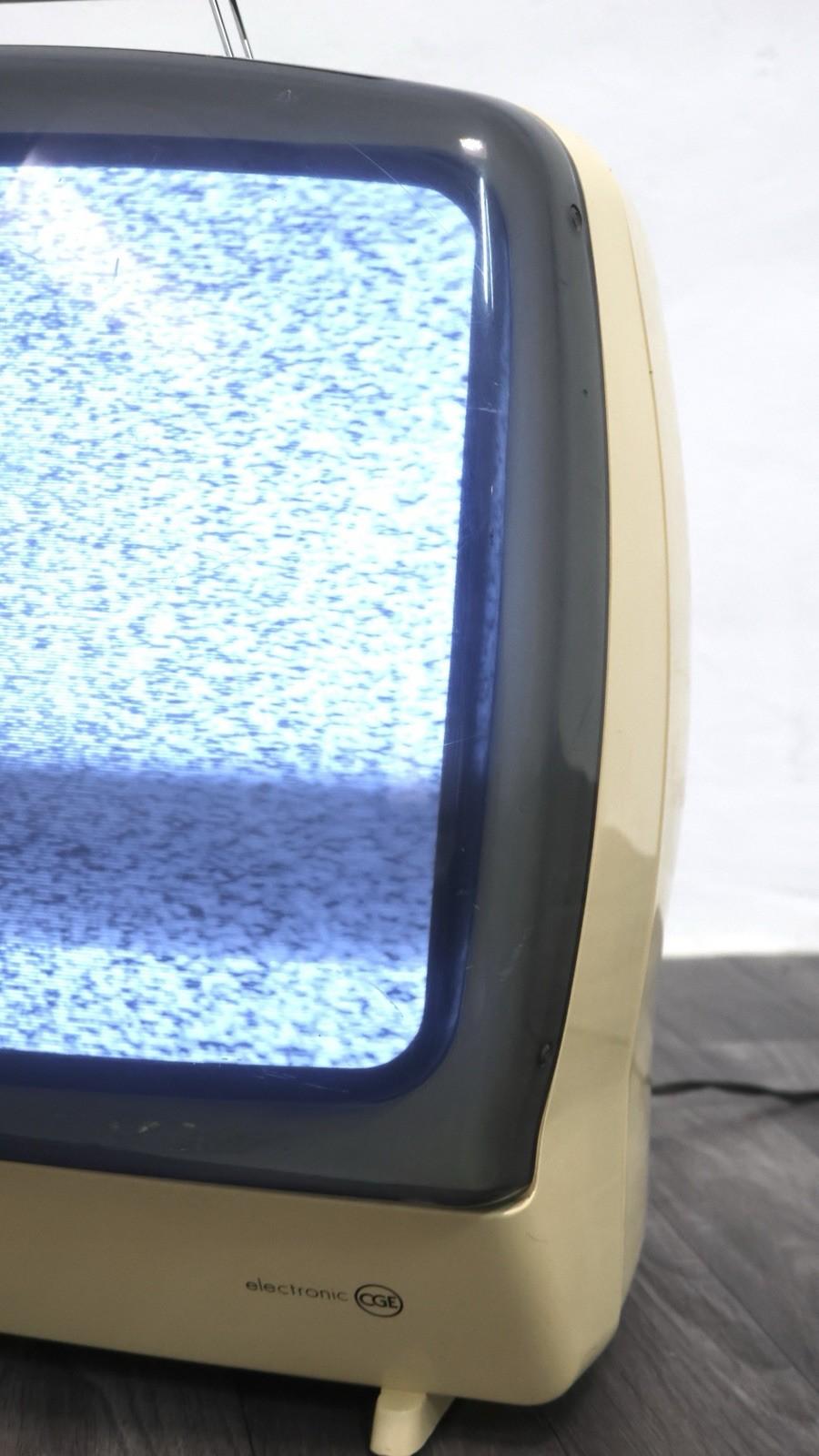 Televisore funzionante CGE Space Design Anni '70 Modernariato en vente 1