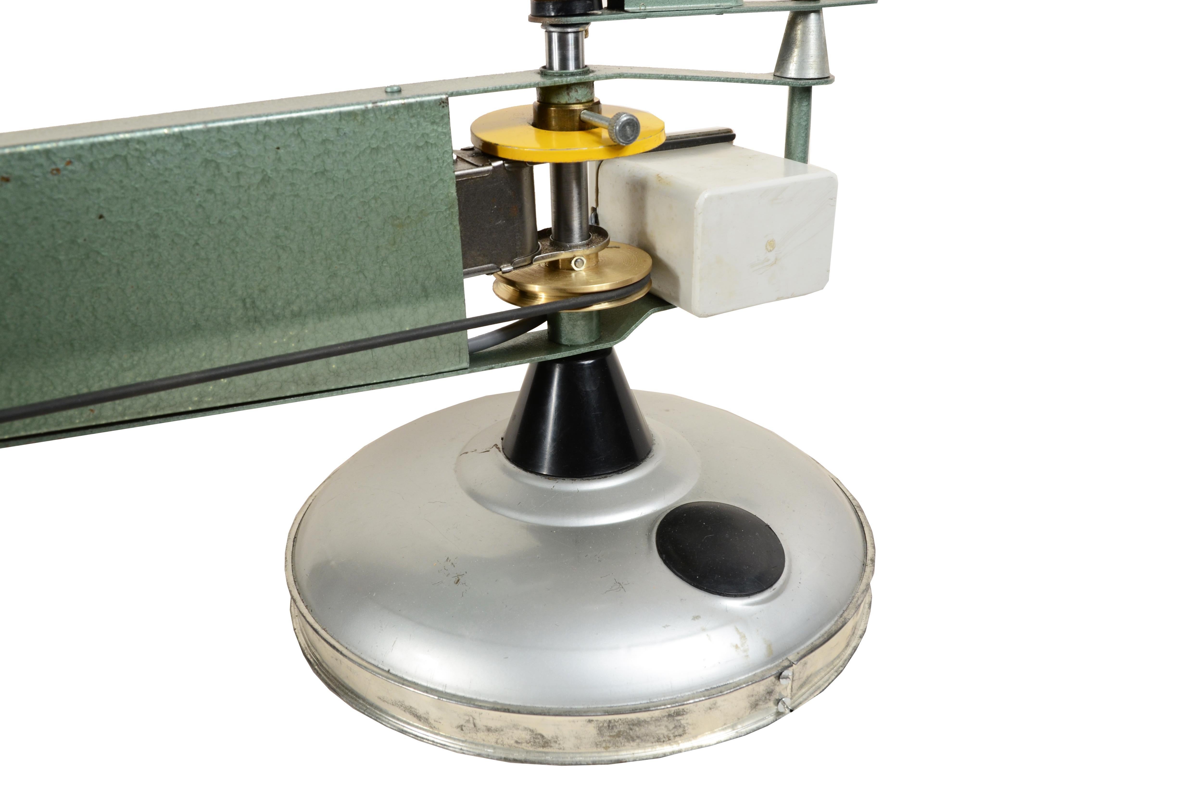 Métal Modèle mécanique/électrique en tellure du système solaire Phiwe Italiana 1950 en vente