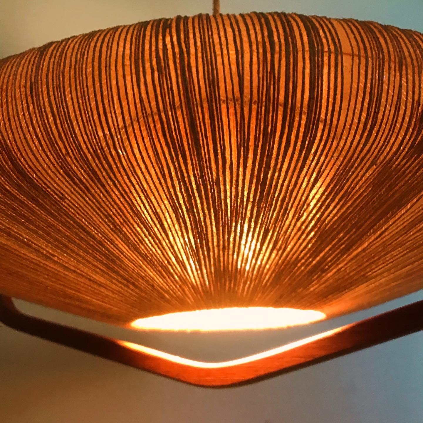 Tembe-Leuchte UFO-Lampe 1960 im Zustand „Gut“ in PARIS, FR