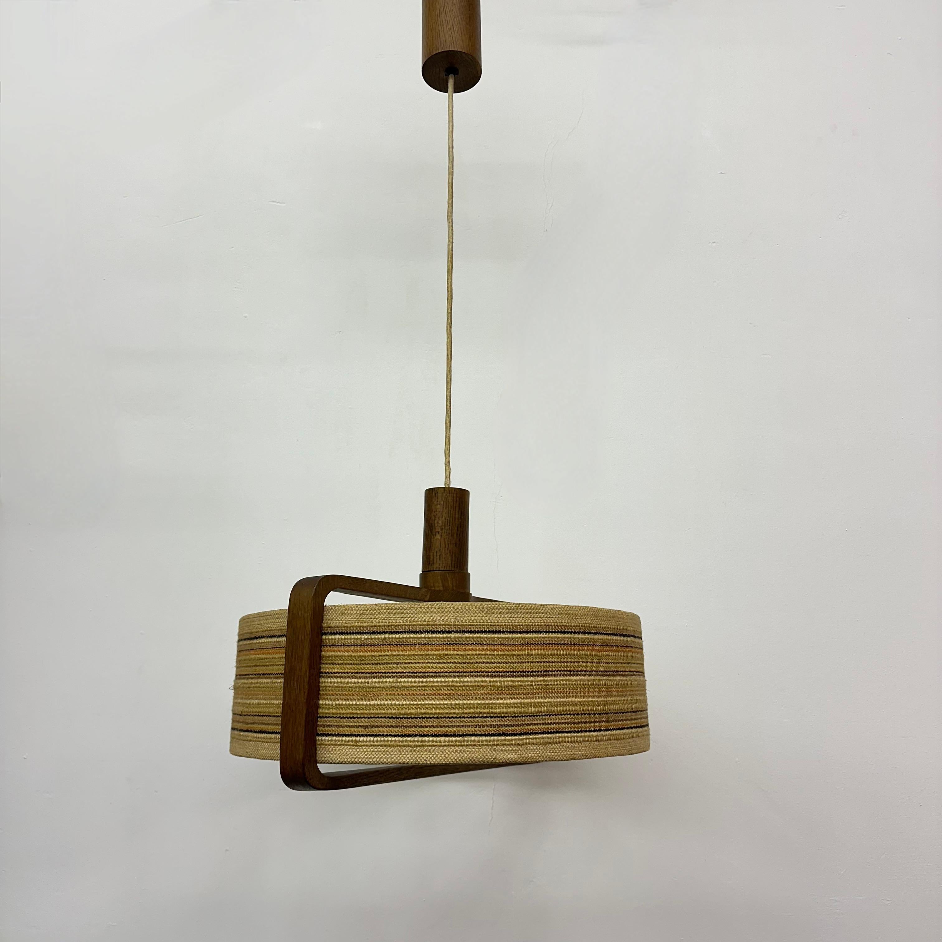 Lampada a sospensione Temde Leuchten in legno di teak , anni '70 in vendita 6