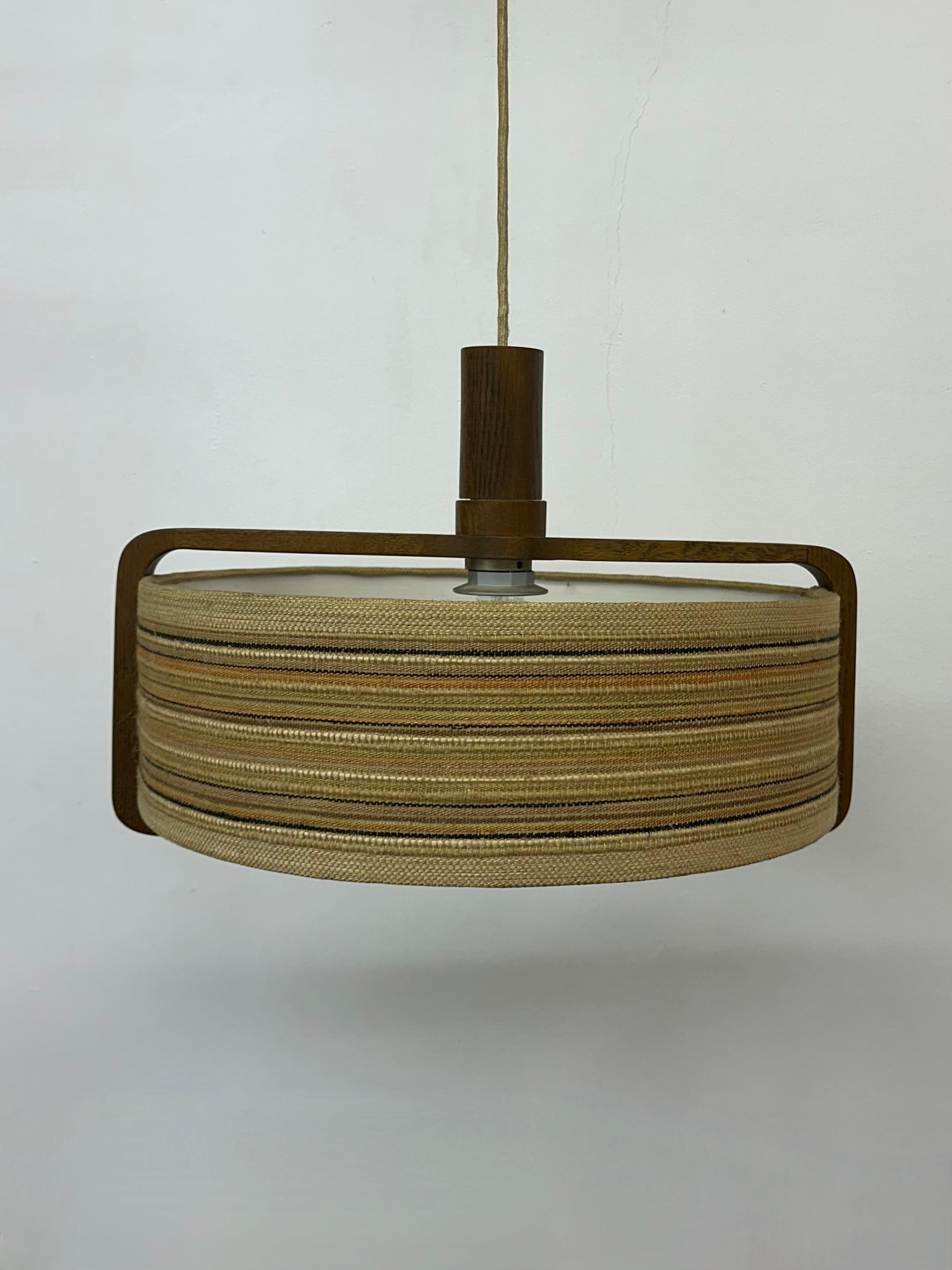 Lampada a sospensione Temde Leuchten in legno di teak , anni '70 in vendita 1